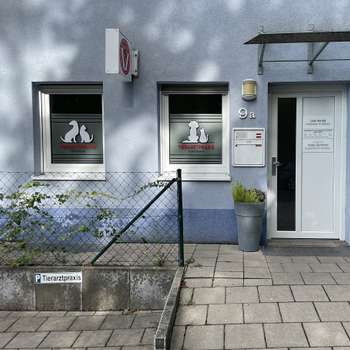 Vorschau von Dr. Tanja Sommer und Lisa Herold Fachtierärzte für Kleintiere