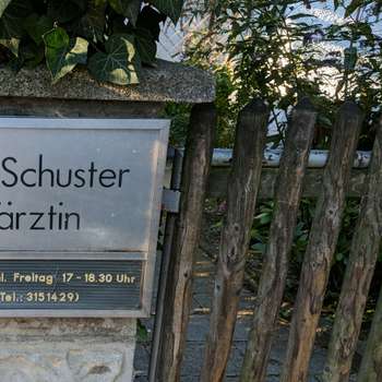 Vorschau von Dr.med.vet. Martha Schuster Tierärztin
