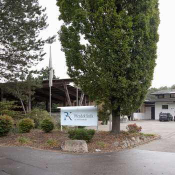 Vorschau von Pferdeklinik an der Rennbahn GmbH