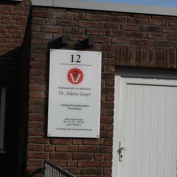 Vorschau von Dr. med. vet. Juliane Jaeger