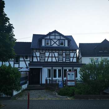 Vorschau von Tierarzt Dr. Michael Greim und Manuel Salzer