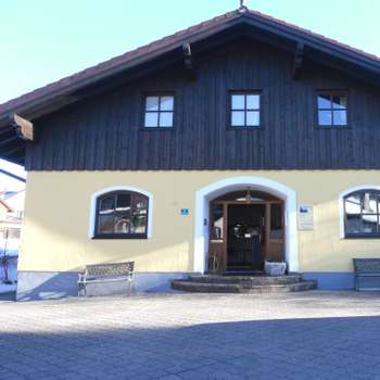 Vorschau von Kleintierpraxis im Woid