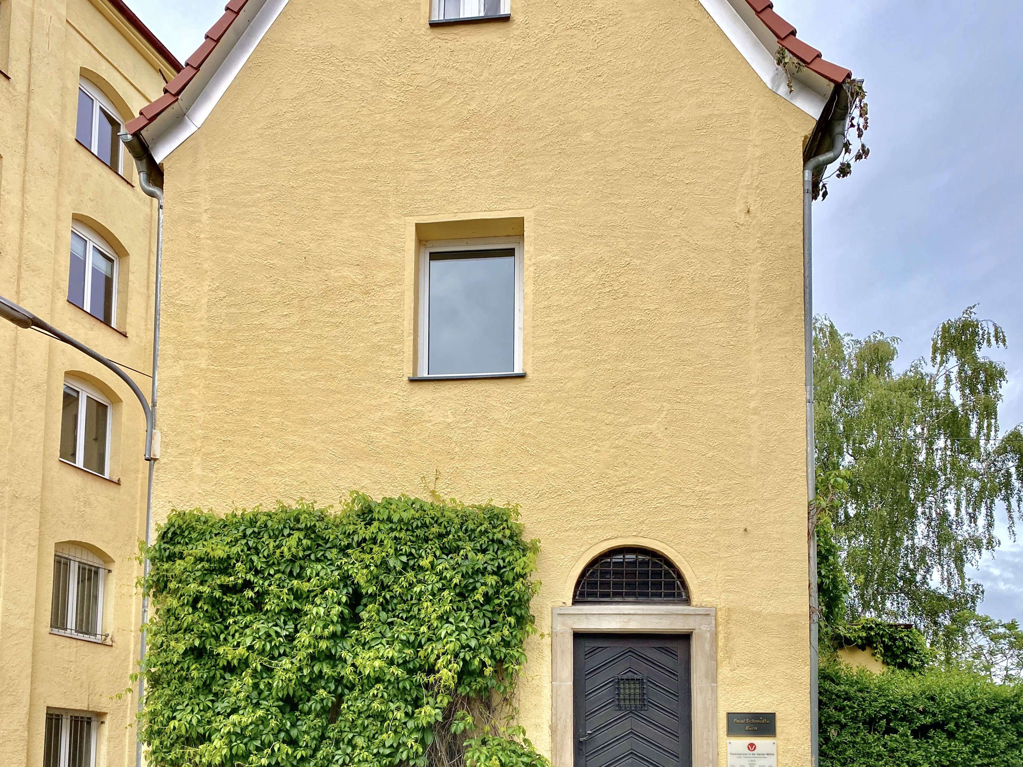 Ansicht 3 von Tierarztpraxis in der Vacher Mühle Tierärztin Katharina Kratz