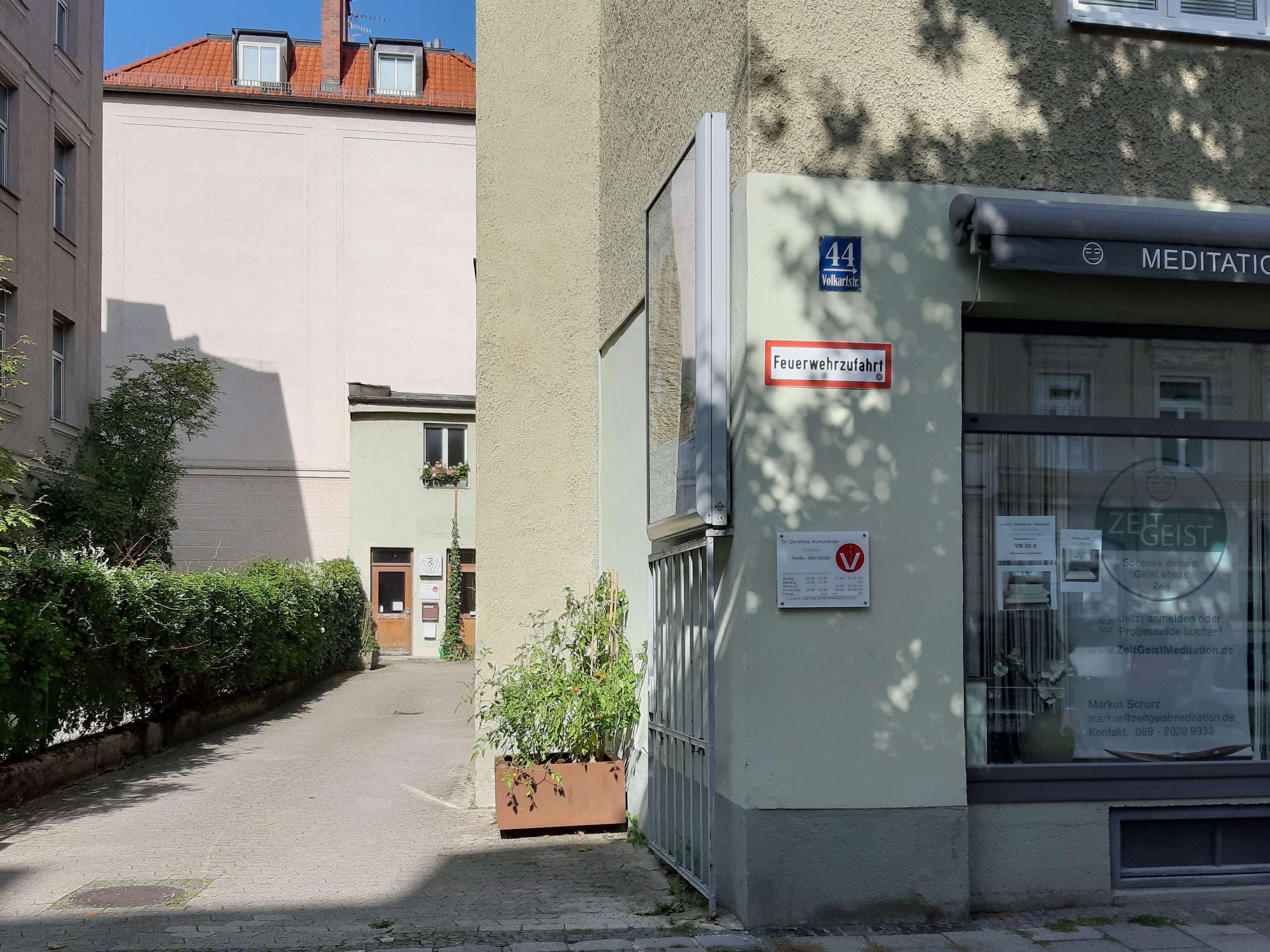 Ansicht 3 von Dr. Dorothea Hünemörder