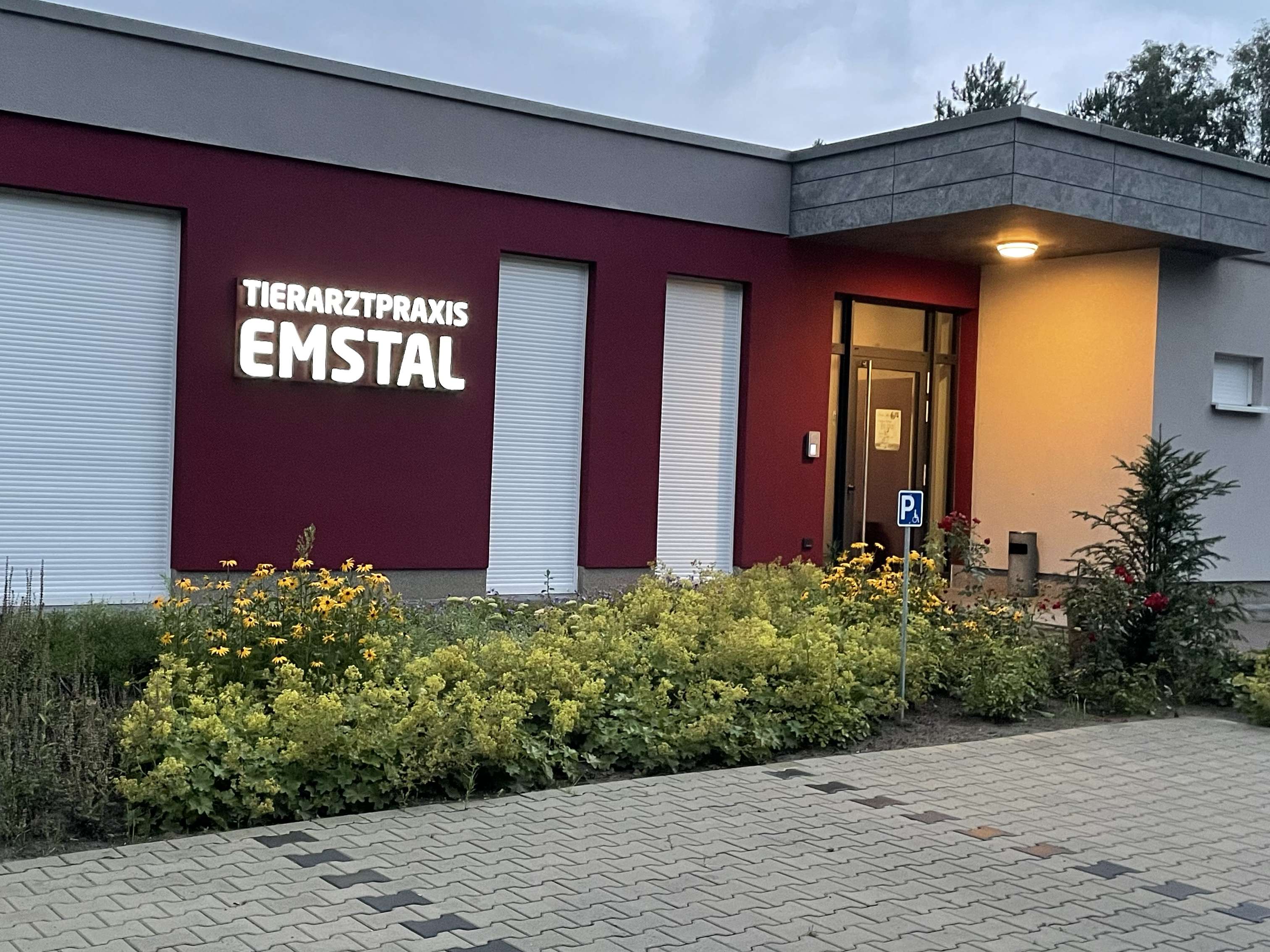 Ansicht 1 von Tierarztpraxis Emstal