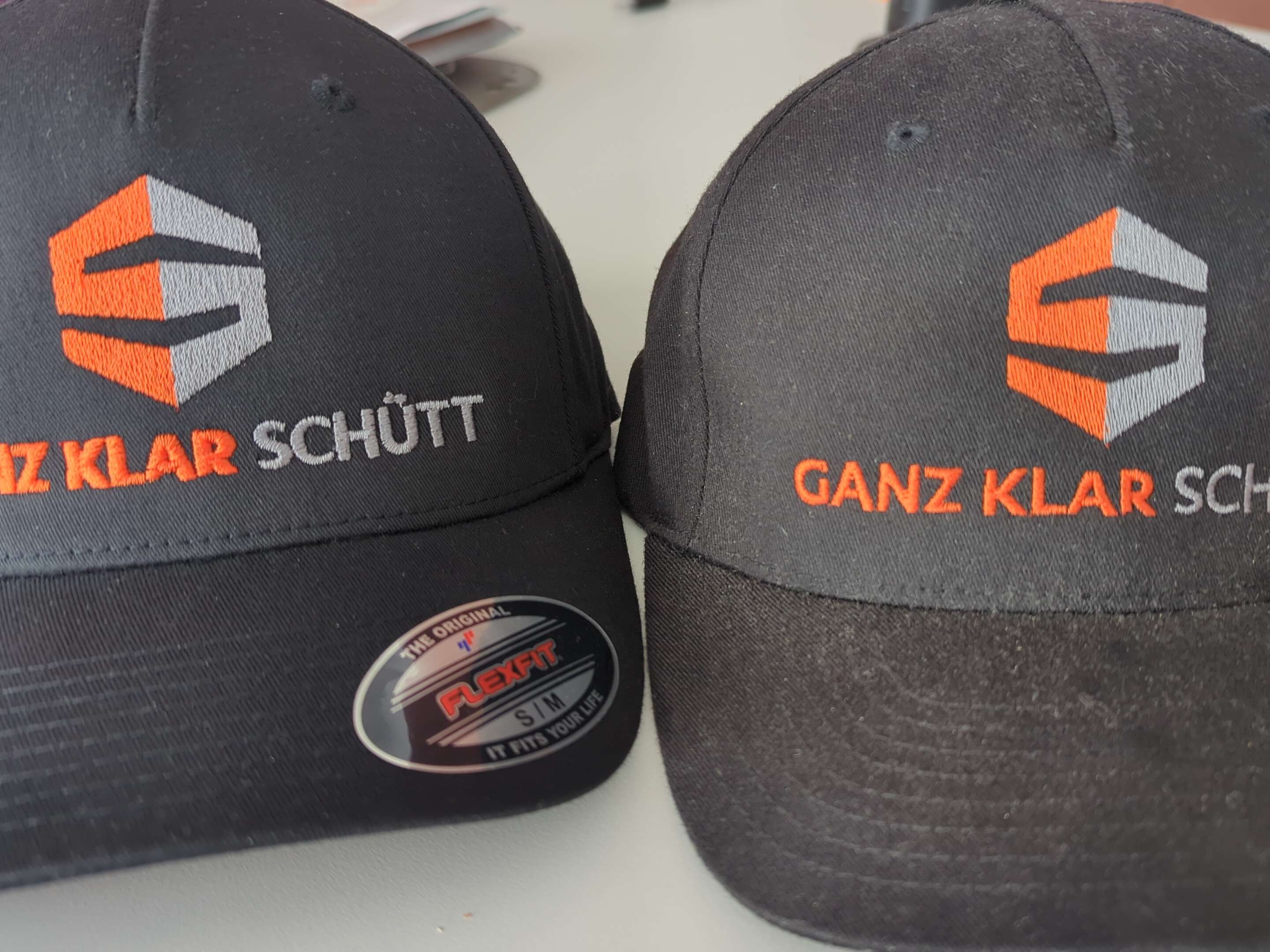 Ansicht 1 von Ganz Klar Schütt Gebäudereinigung