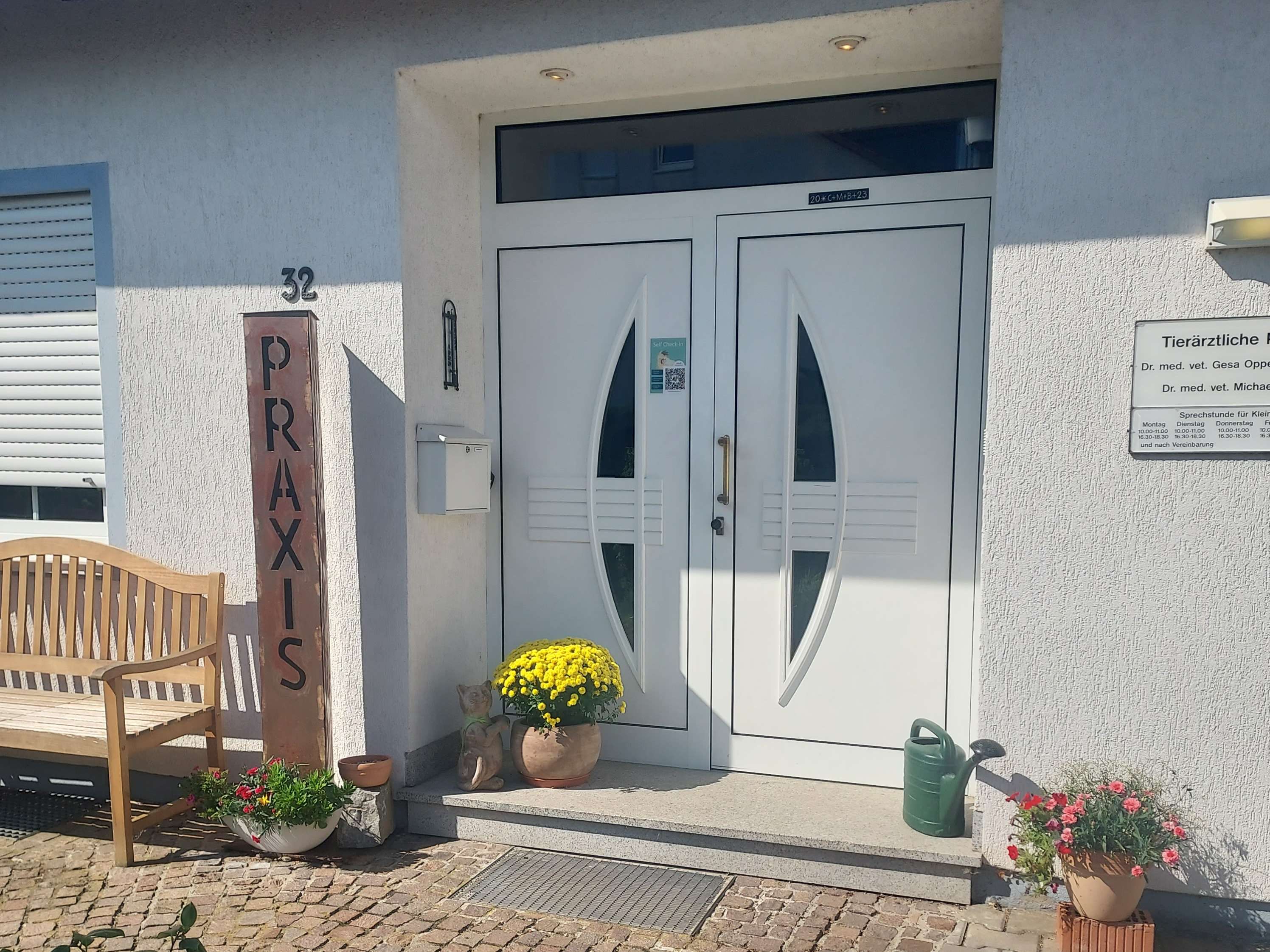 Ansicht 3 von Tierärztliche Gemeinschaftspraxis Dr. G. Oppelland-Störk und Dr. M. Störk | Iphofen