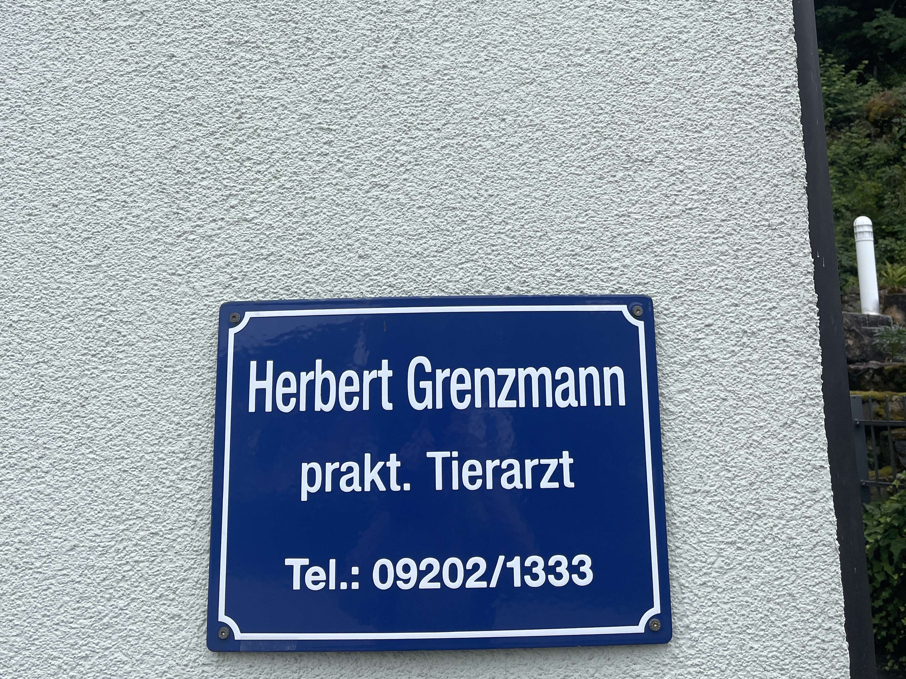 Ansicht 1 von Herbert Grenzmann Tierarzt