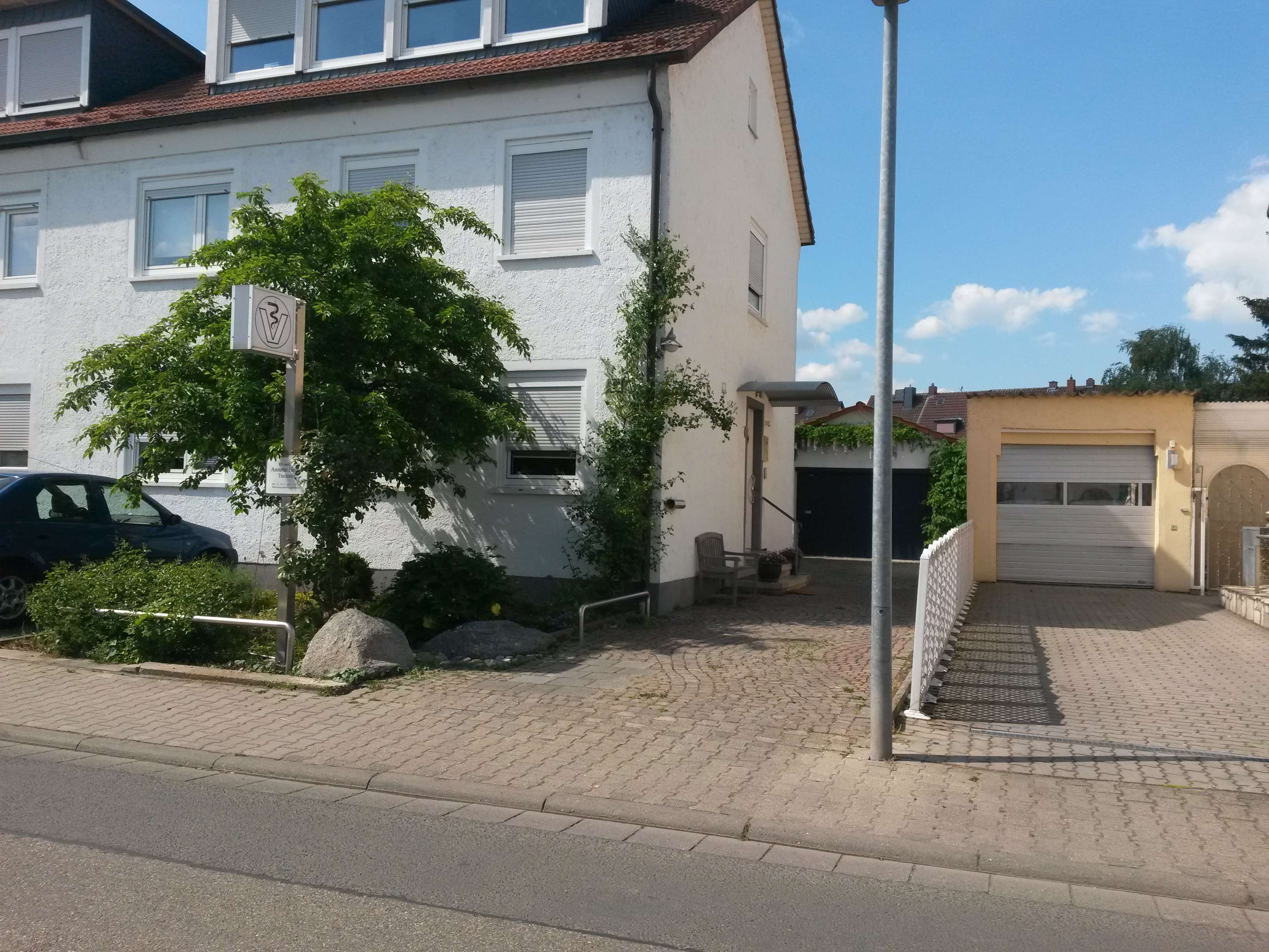 Ansicht 2 von Dr. med. vet. Annette Hengst
