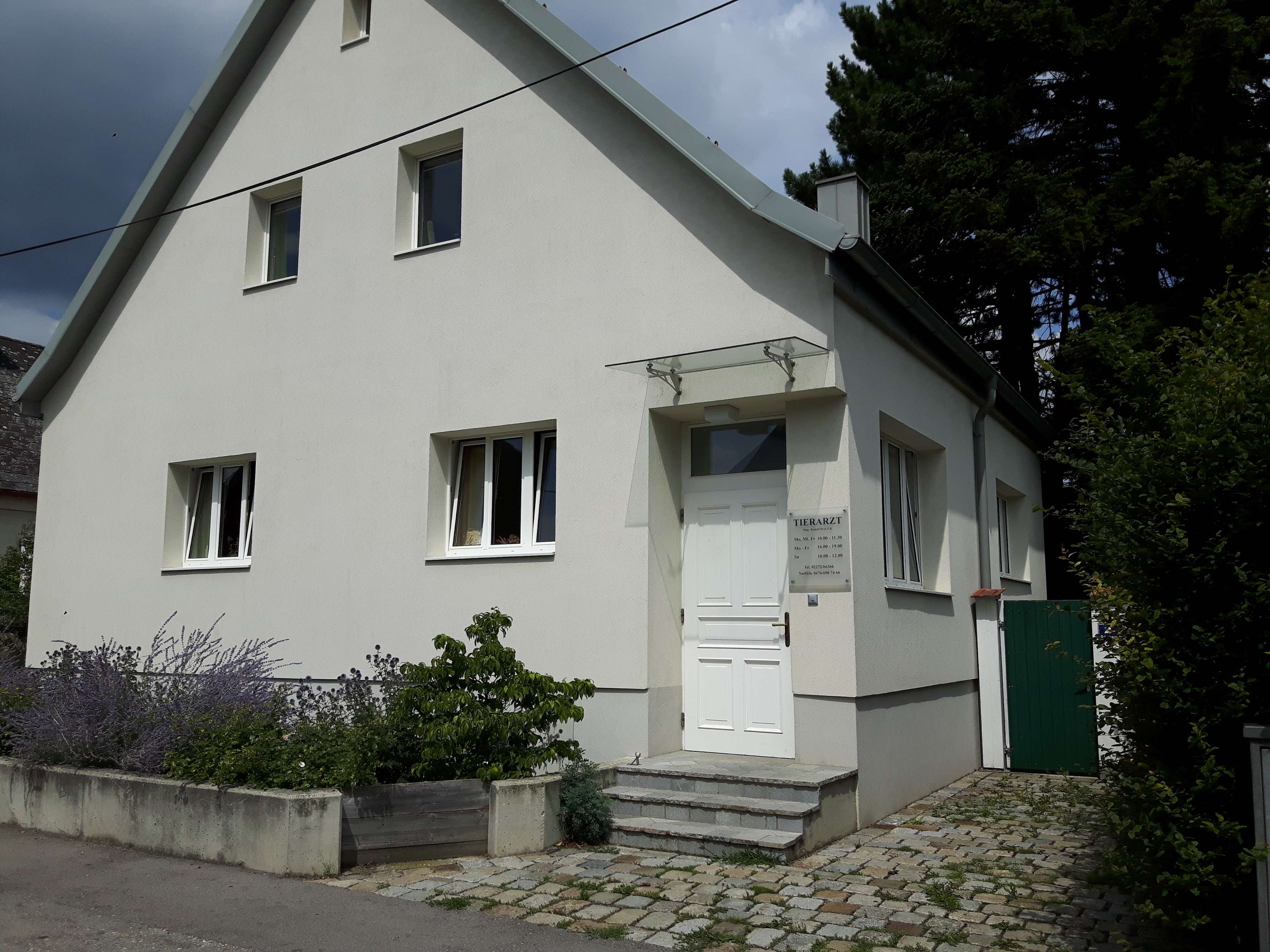 View 1 of Dipl-TA Mag. Rudolf Hauck