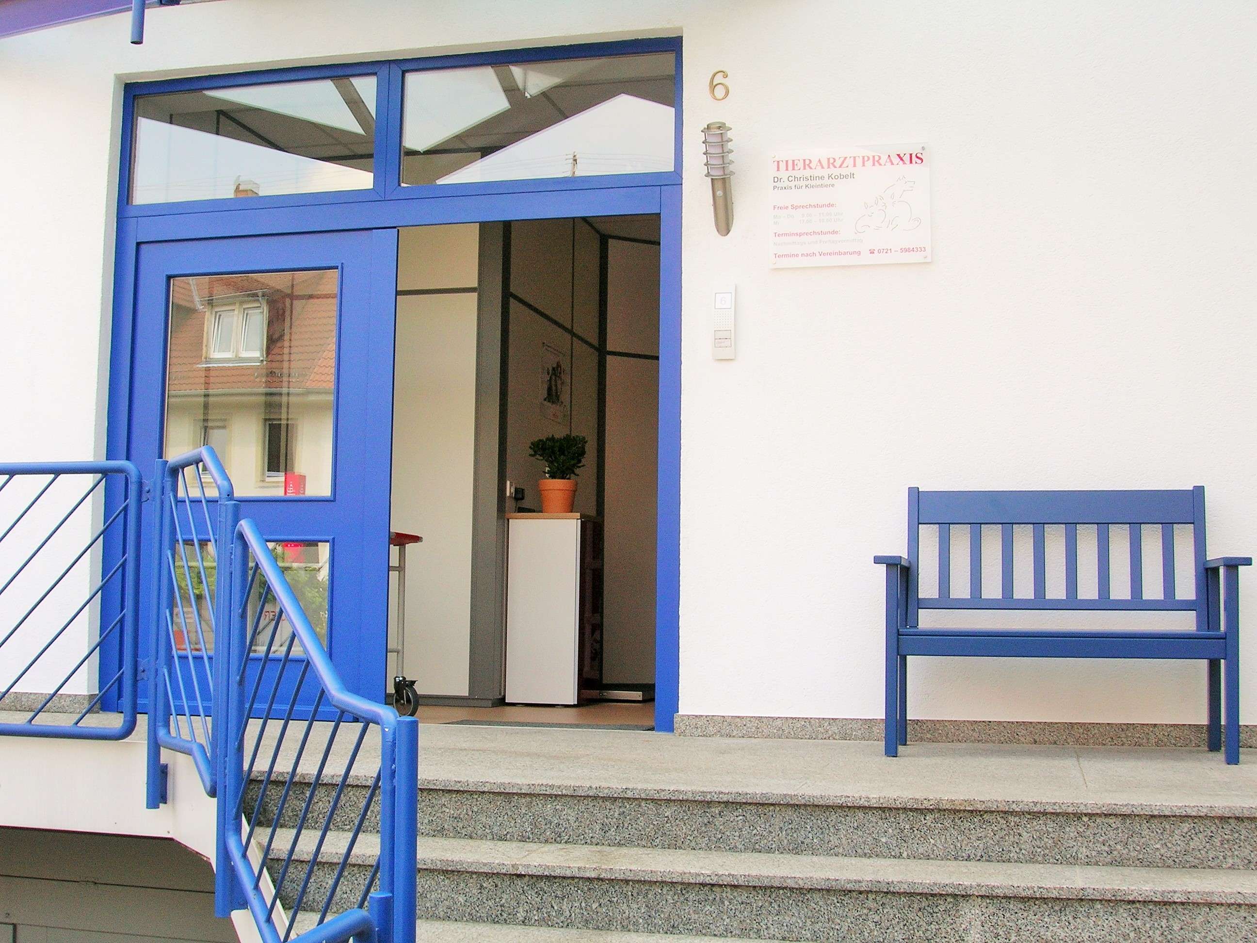 View 1 of Tierarztpraxis | Dr. med. vet. Christine Kobelt