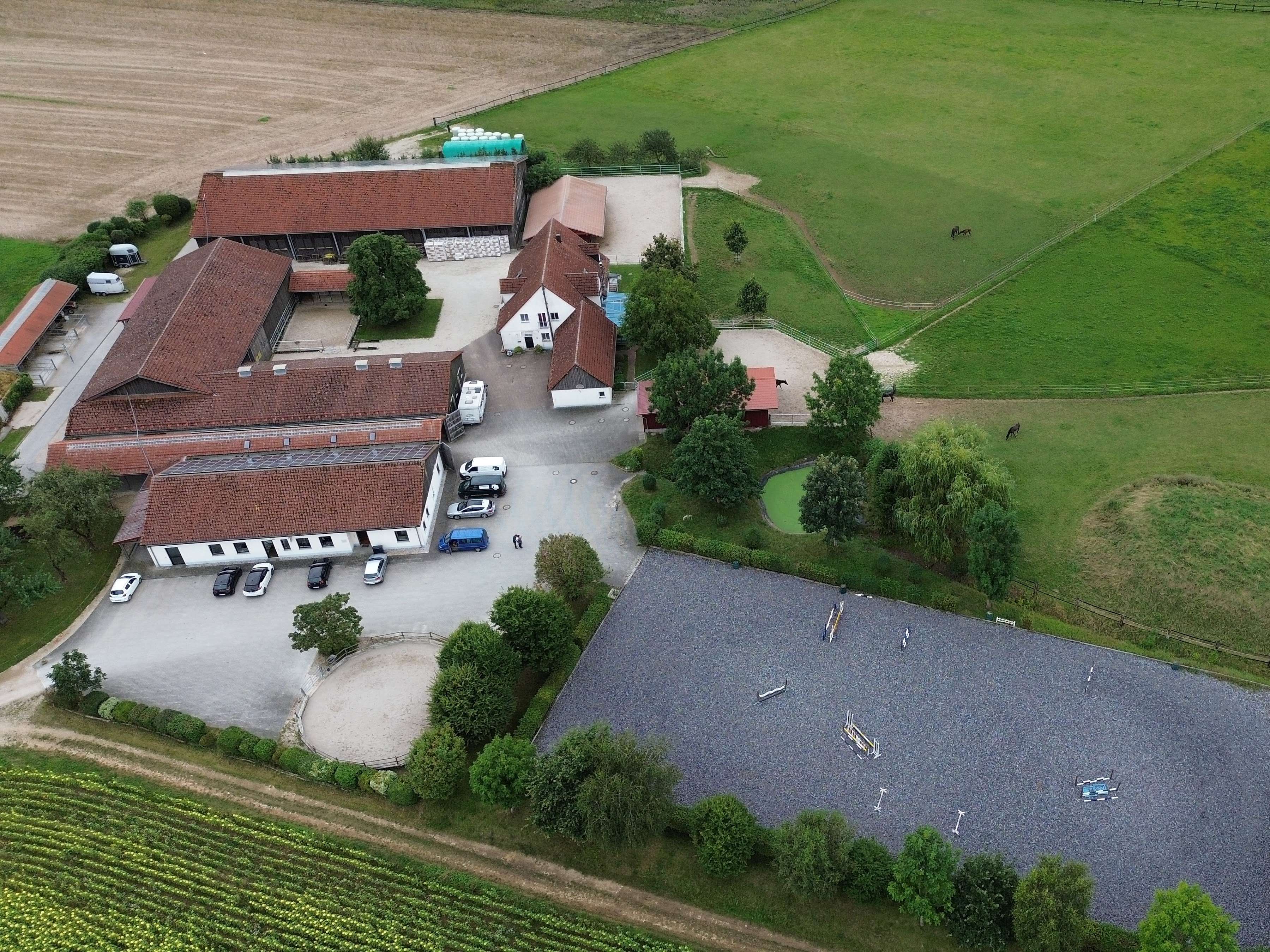 Ansicht 1 von Pferdepraxis Neuhof