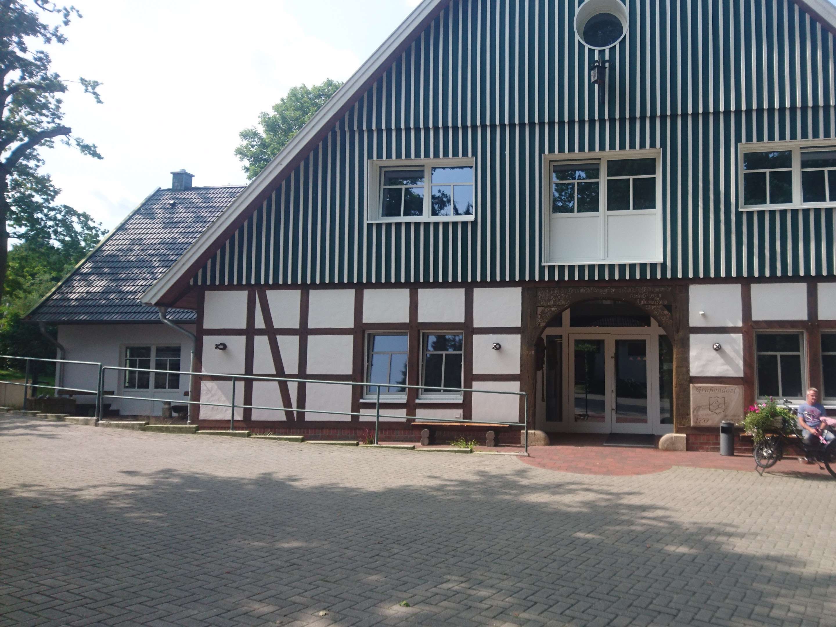 View 3 of Tiergesundheitszentrum Grußendorf