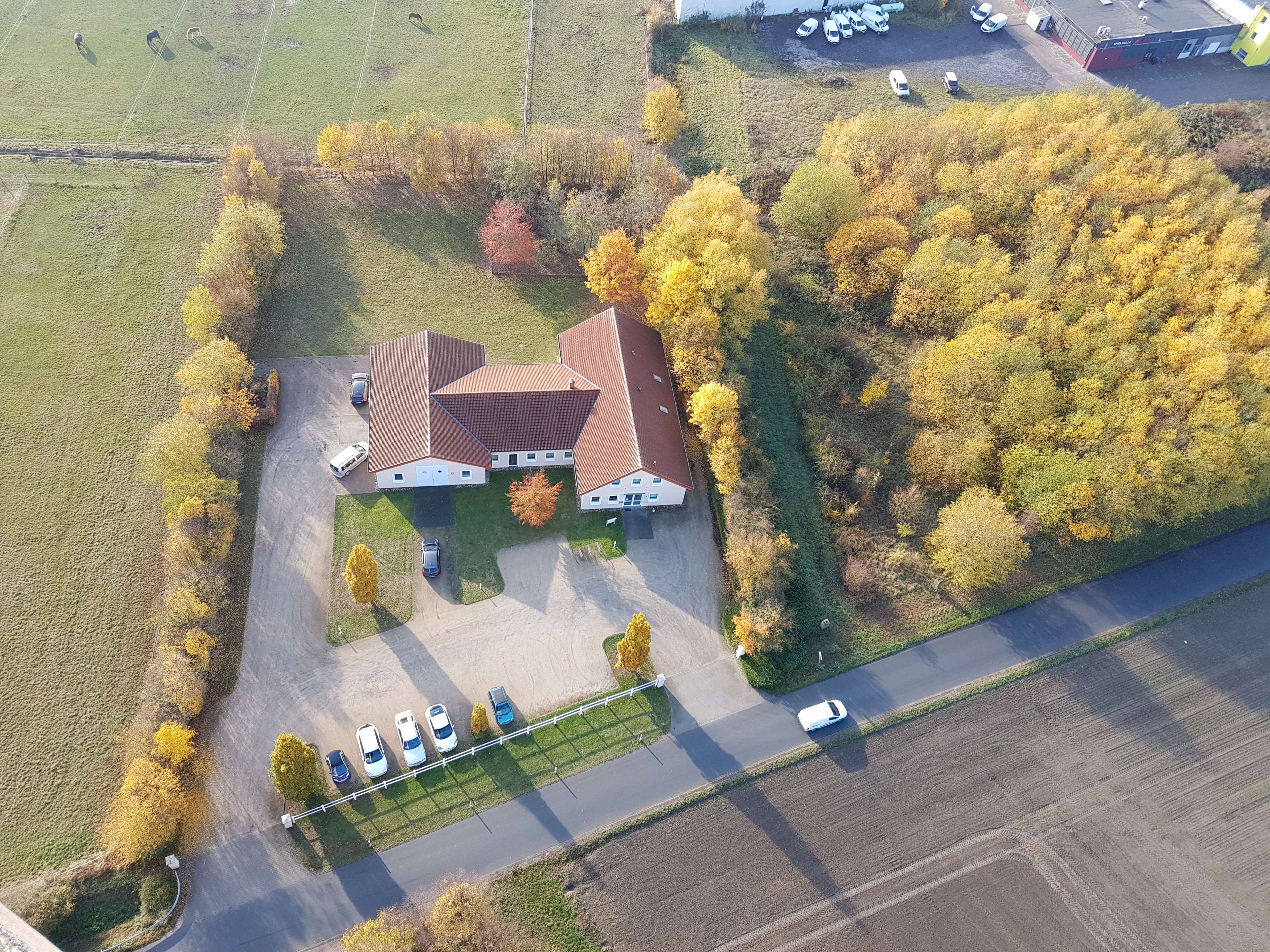 View 2 of Tierärztliche Praxis am Fernmeldeturm