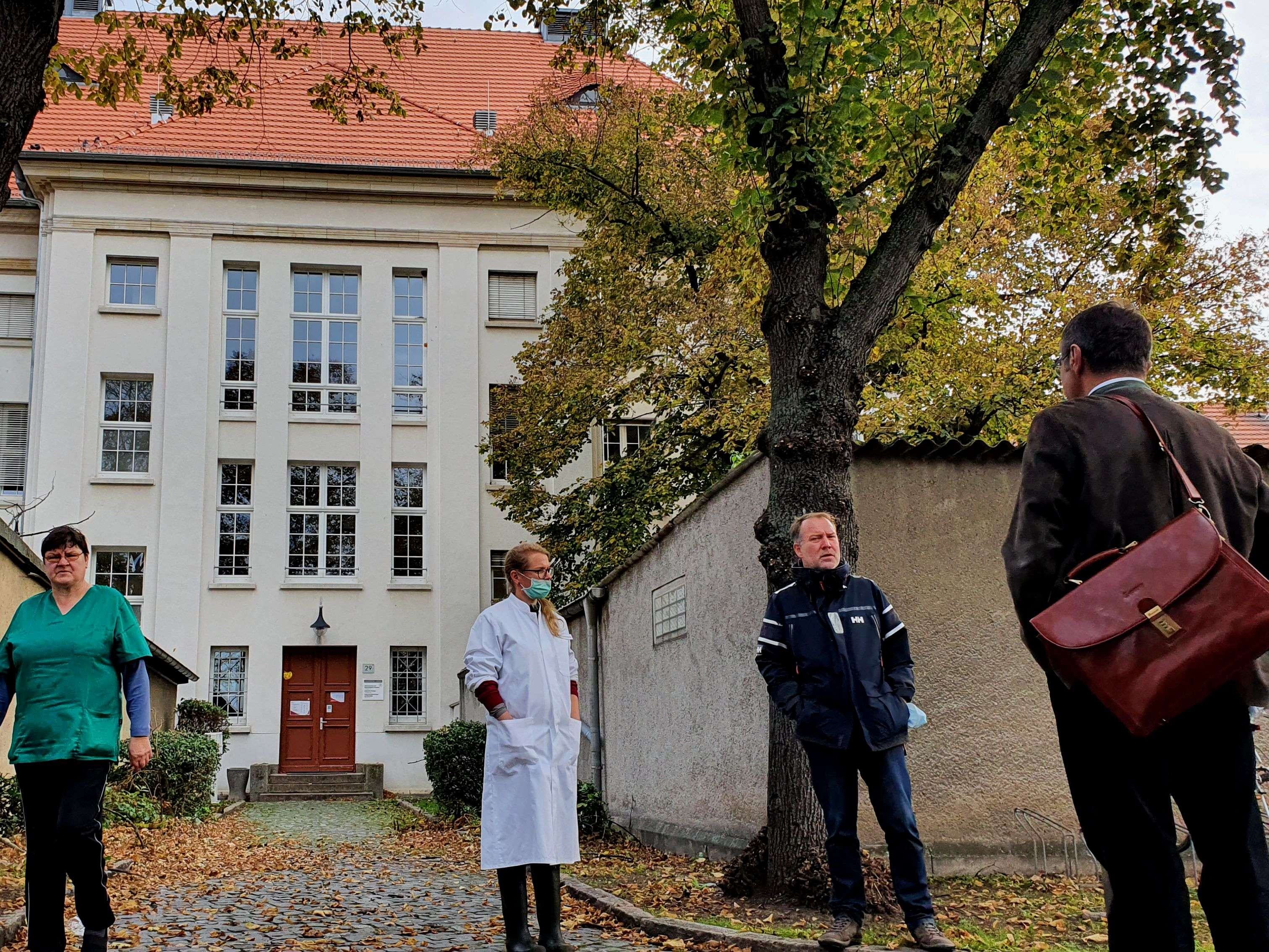 Ansicht 1 von Institut Für Tierzucht Und Geburtskunde