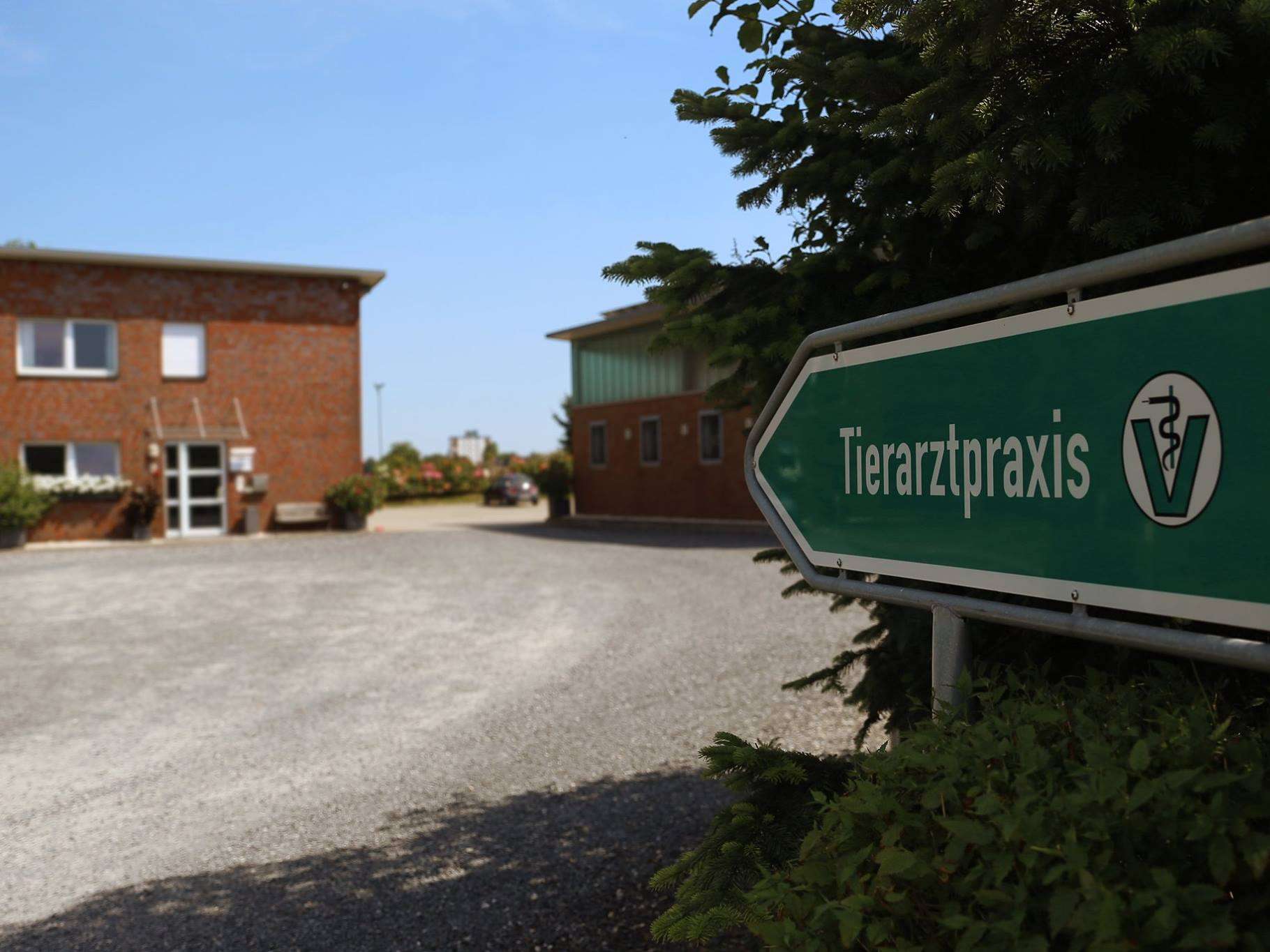 View 1 of Tierarztpraxis Dansweiler GmbH