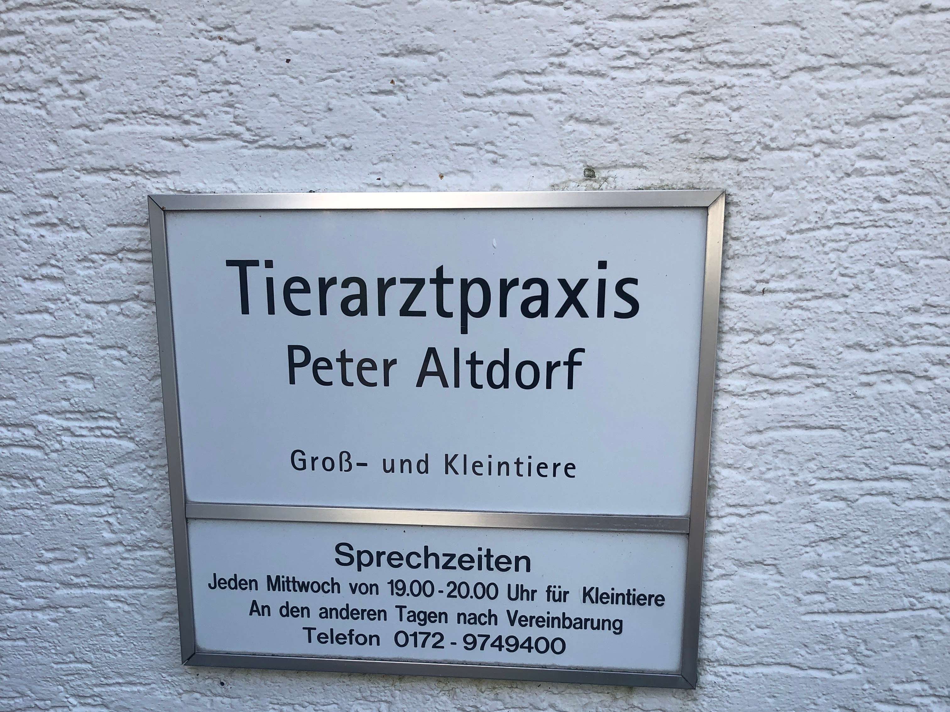 View 1 of Tierarztpraxis Peter Altdorf