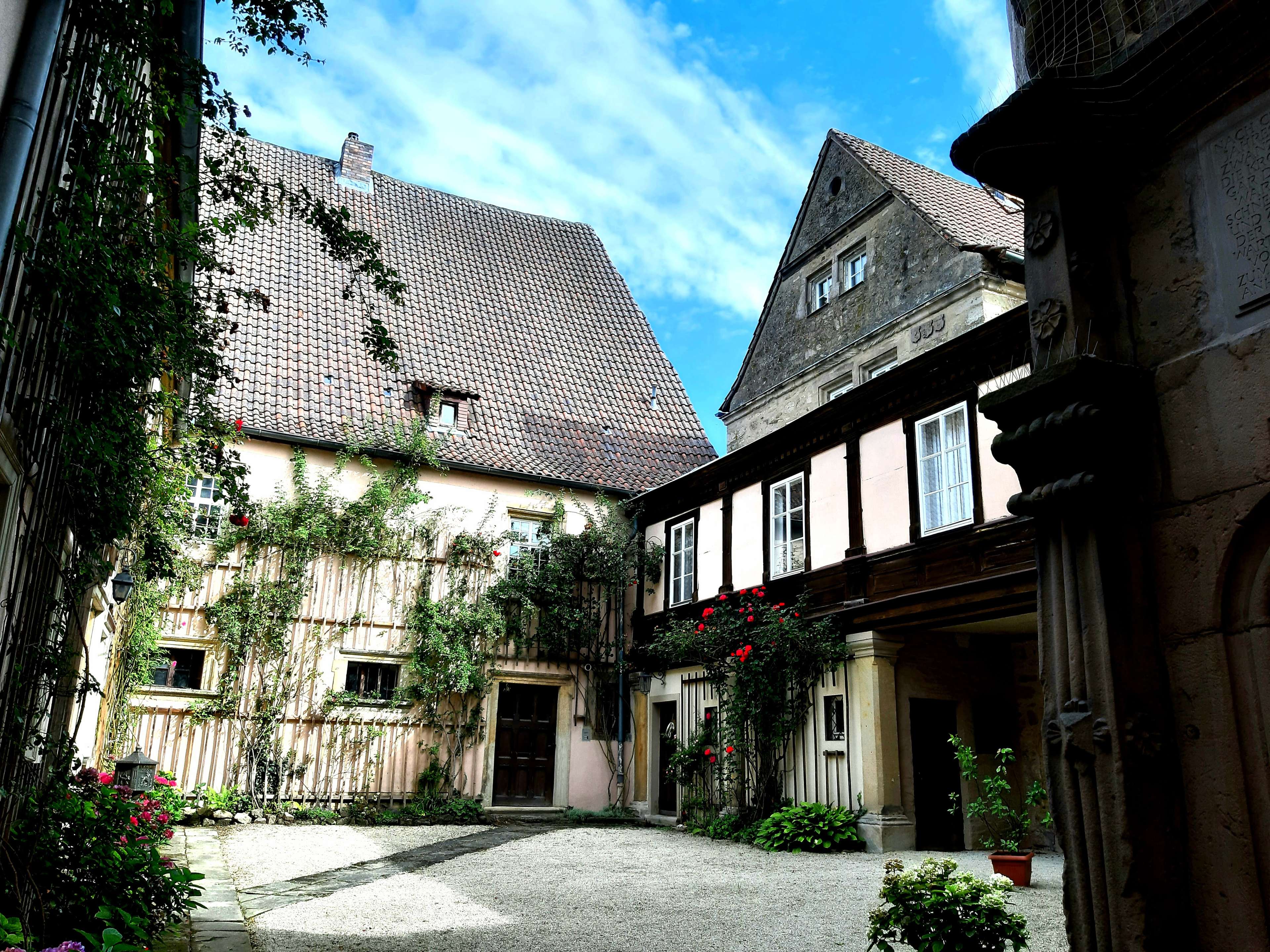 Ansicht 1 von Tierarztpraxis am Ahorner Schloss