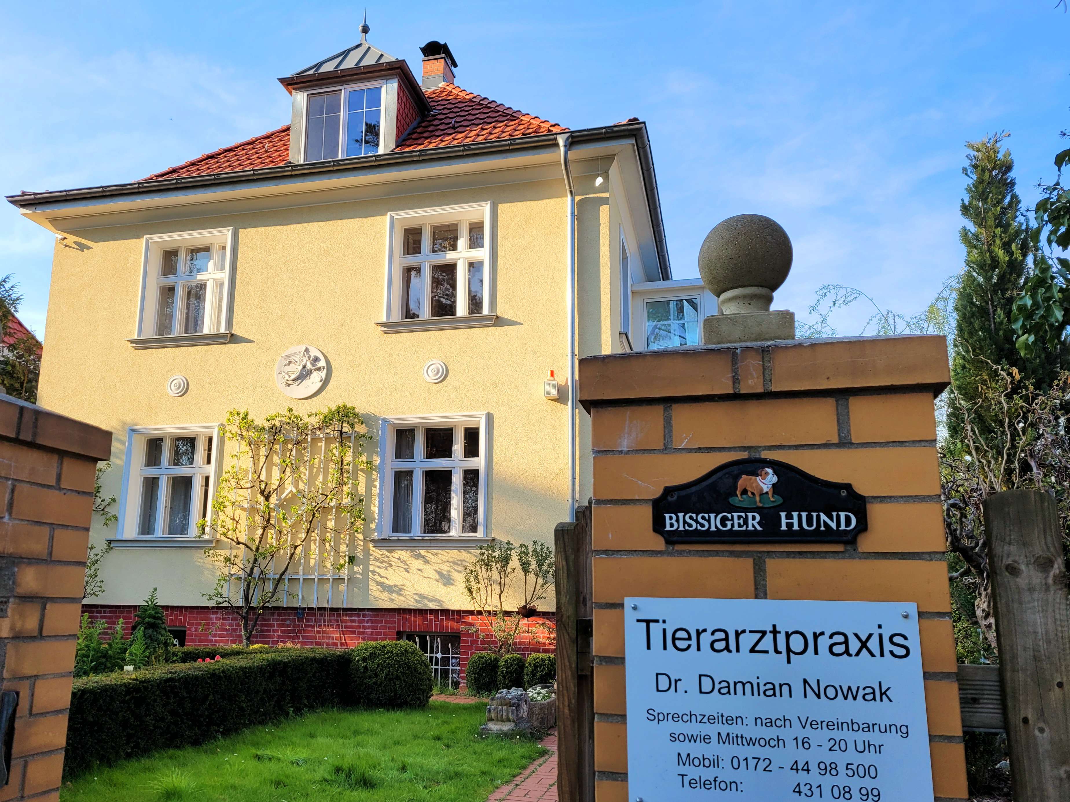 Ansicht 2 von Dr. Damian Nowak