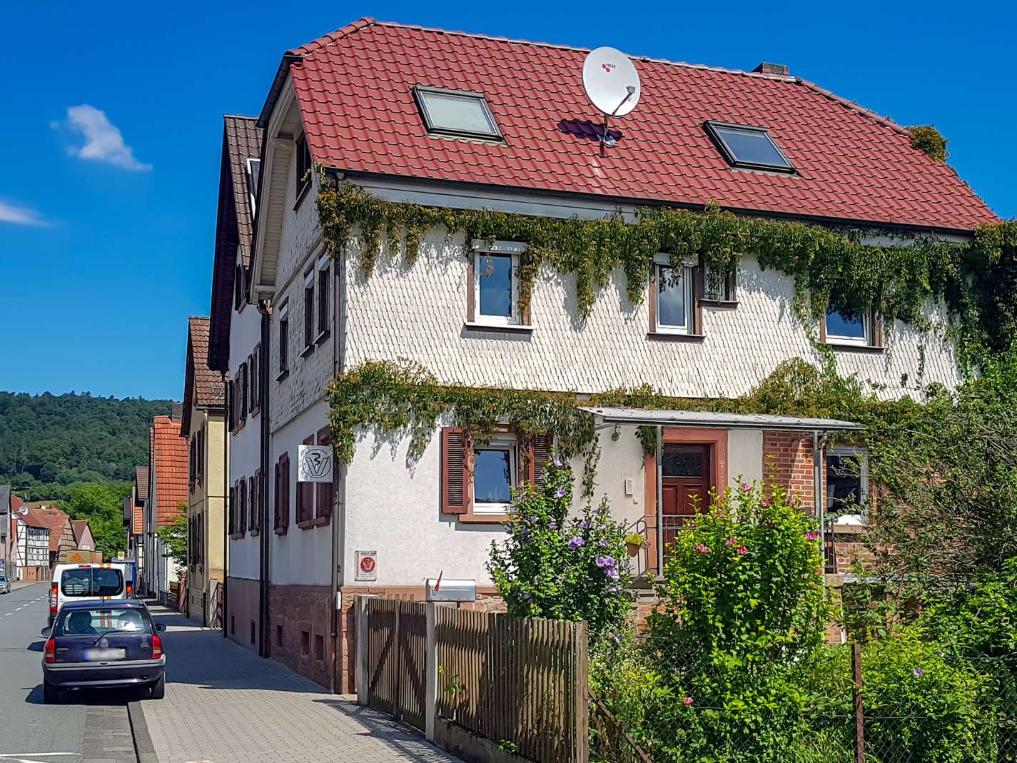 Ansicht 2 von Dana Vogel Tierärztin