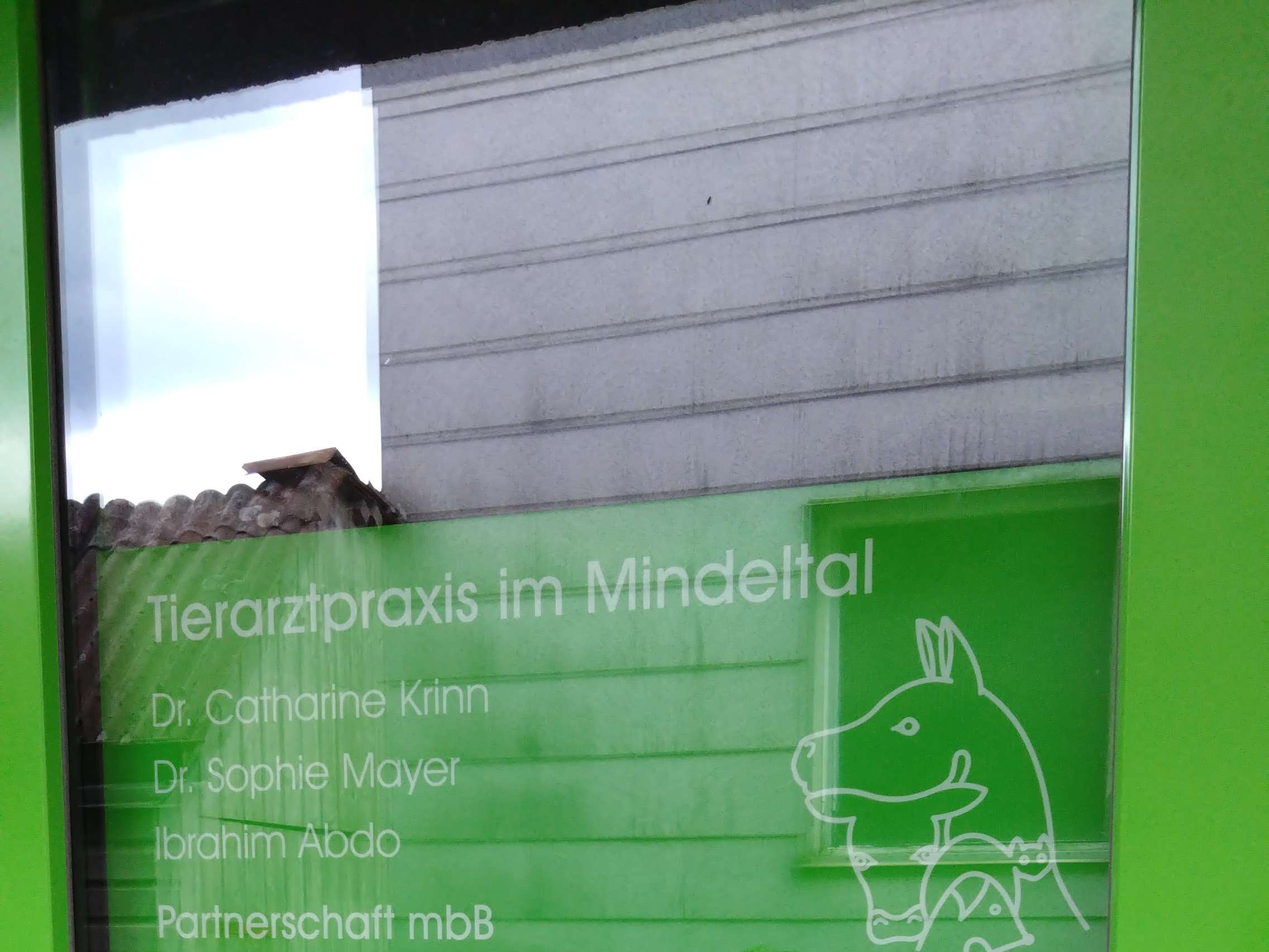 Ansicht 3 von Tierarztpraxis im Mindeltal - Dr. C. Krinn; Dr S. Mayer; TA I. Abdo - (ehemals Tierarztpraxis Dr. Catharine Krinn)