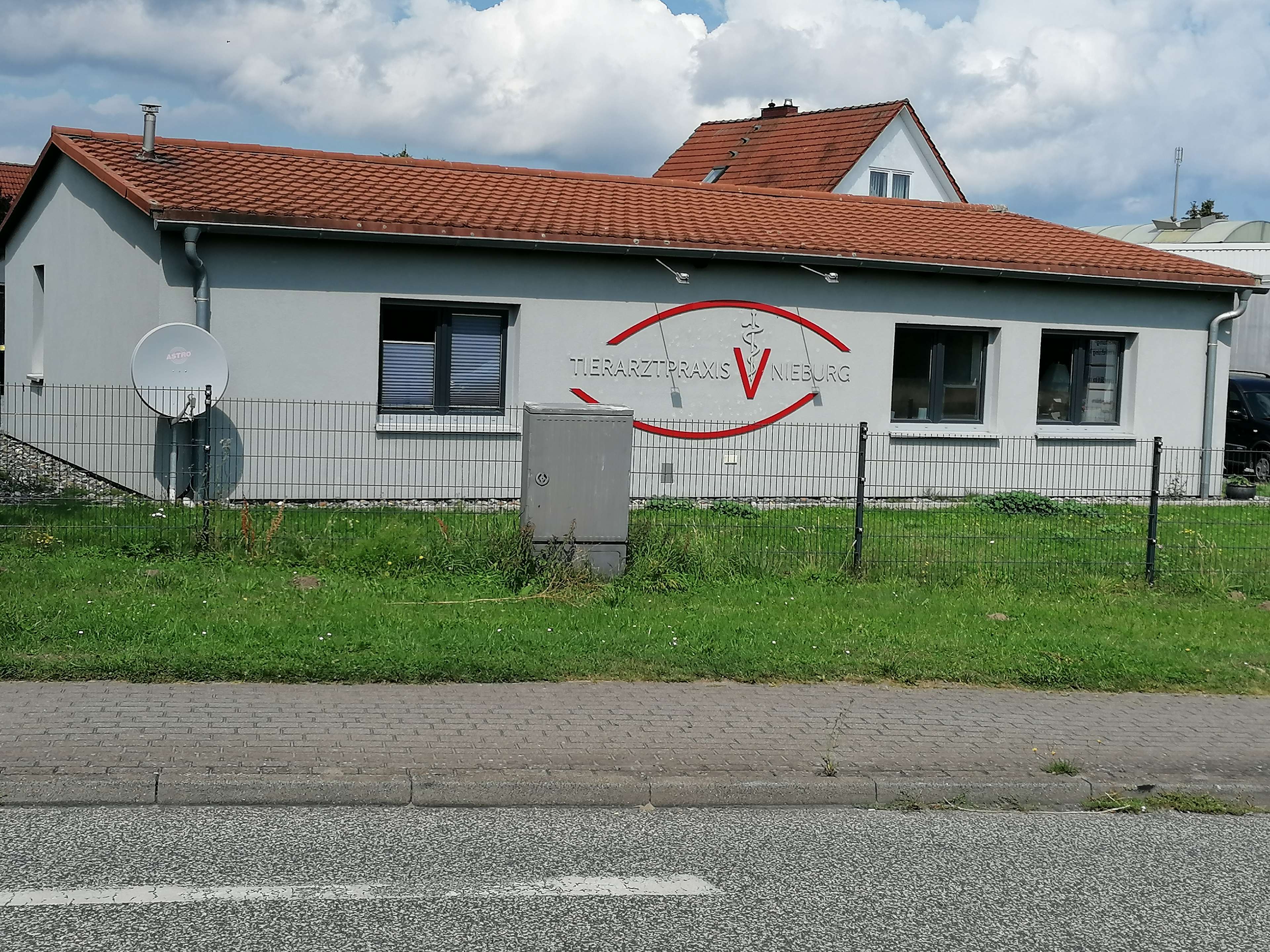 Ansicht 2 von Tierarztpraxis Nieburg