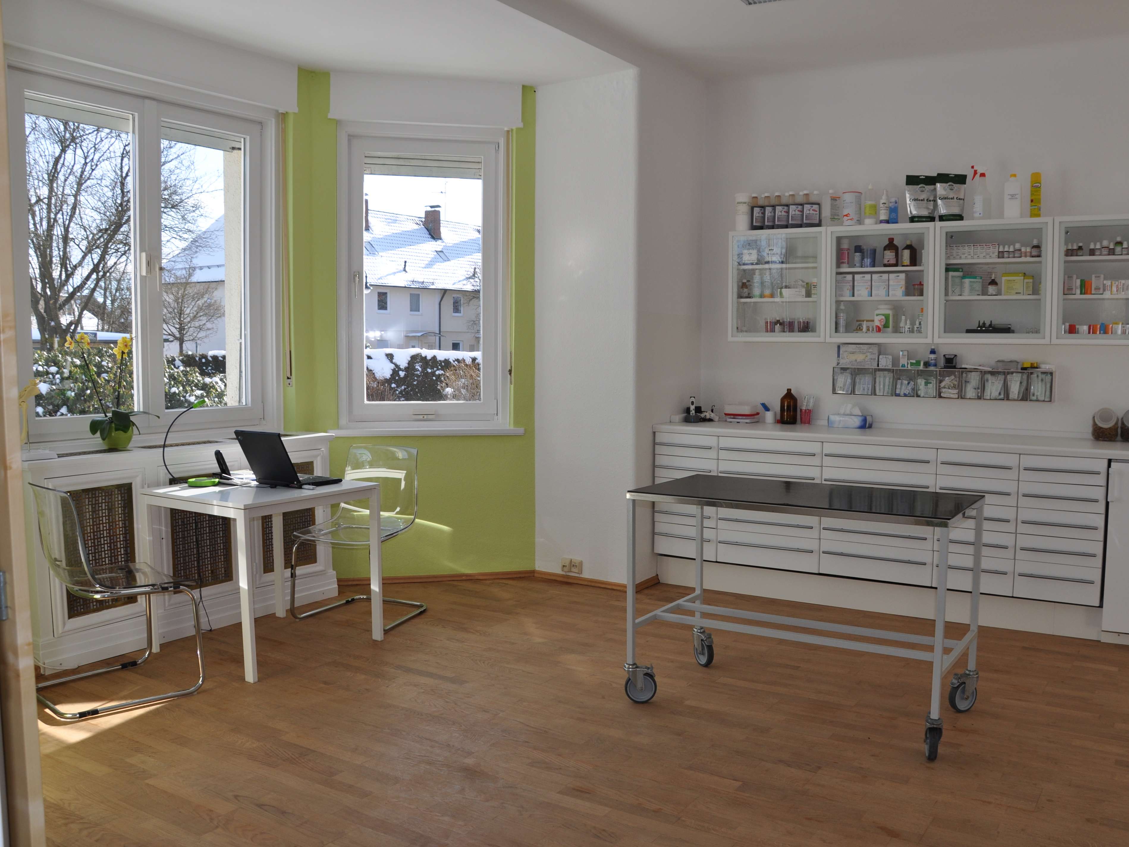 View 3 of Dr.med.vet. Heike Schammberger Tierärztin