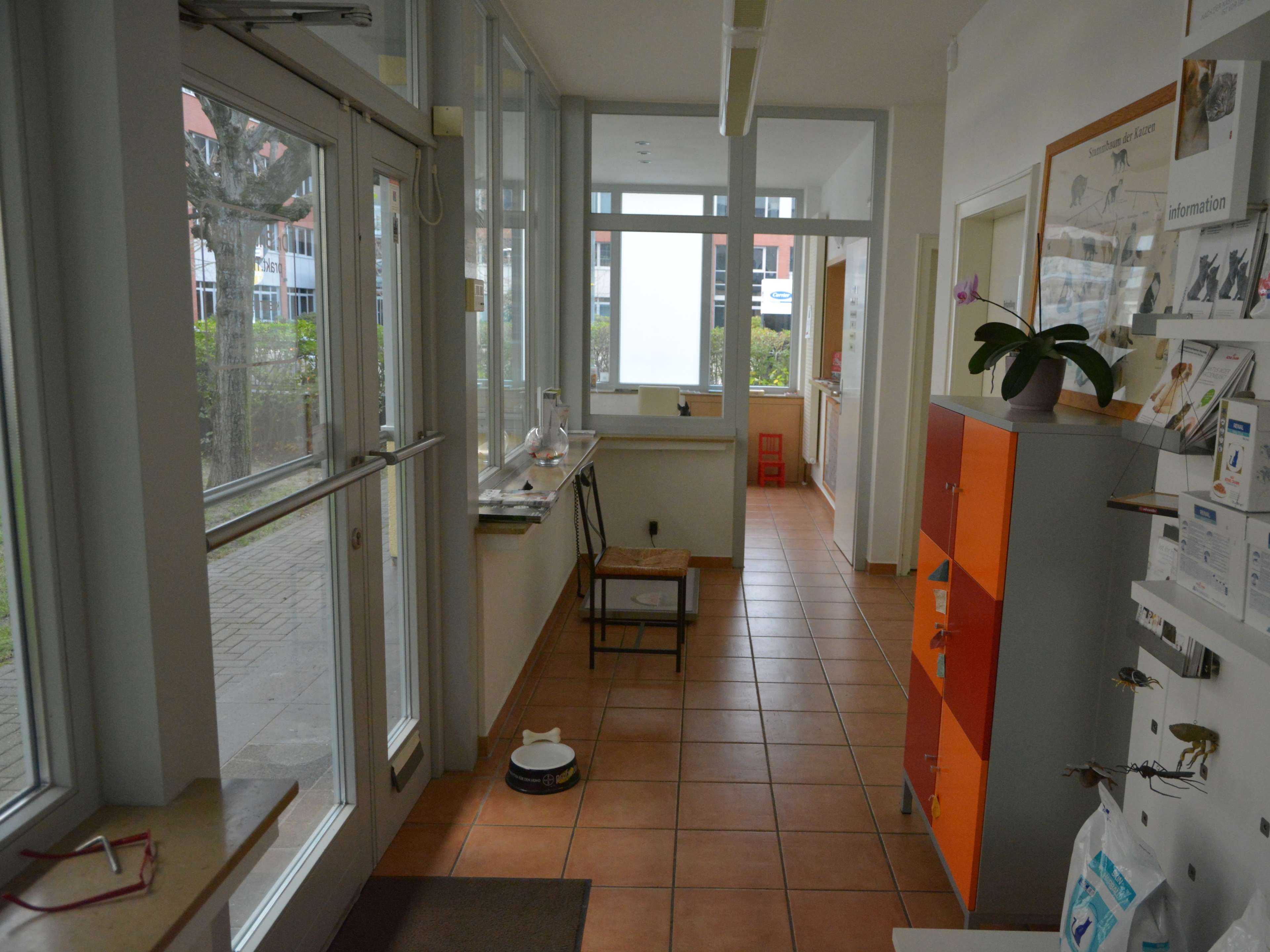 Ansicht 1 von Tierarzt Dr. Joest