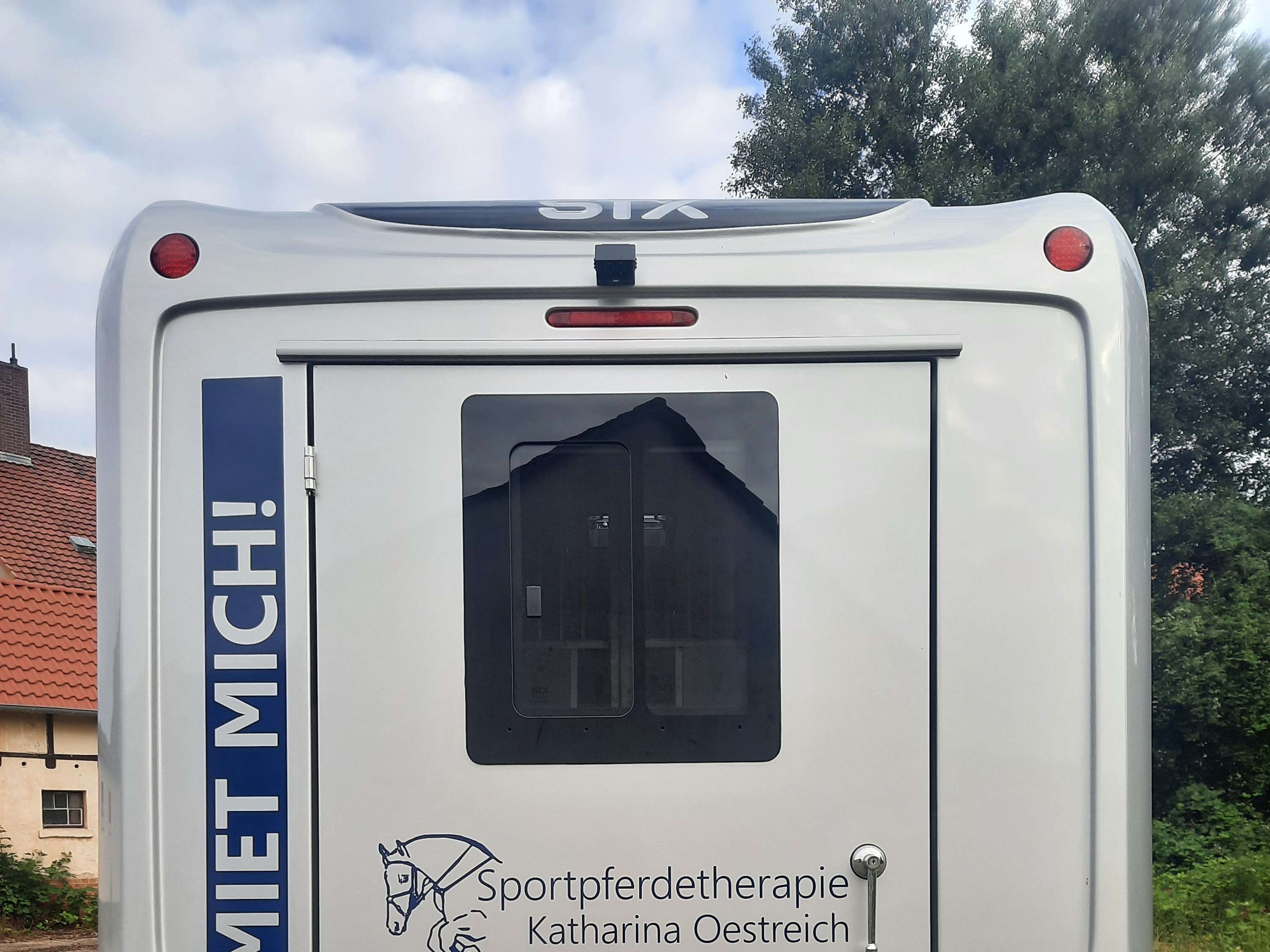 Ansicht 2 von Sportpferdetherapie Katharina Oestreich