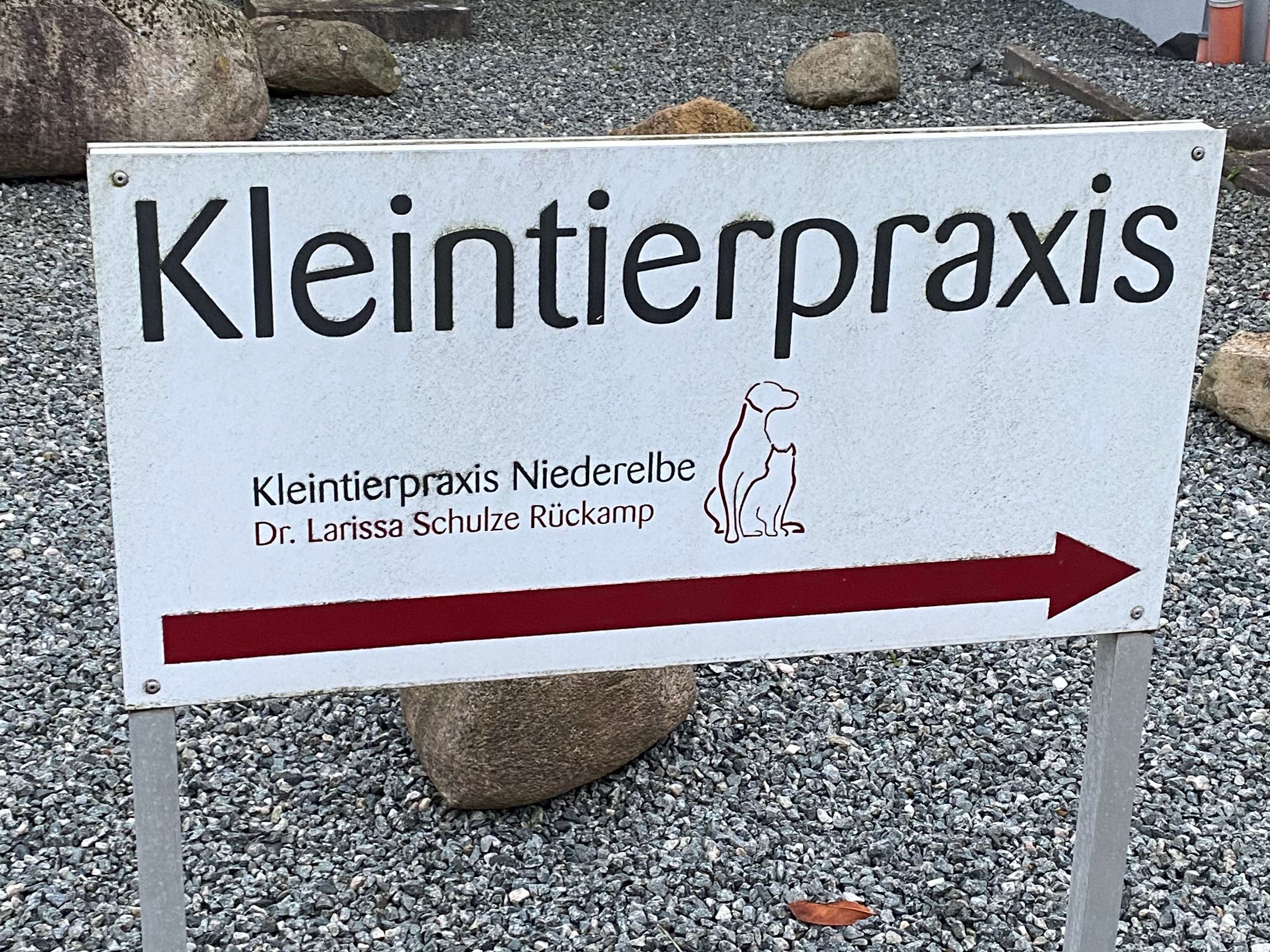 View 3 of Kleintierpraxis Niederelbe