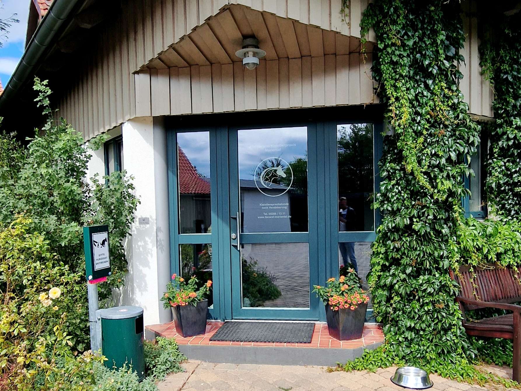 View 2 of Pferde- und Kleintierpraxis Mariental - Niederlassung der Pferdeklinik Destedt GmbH
