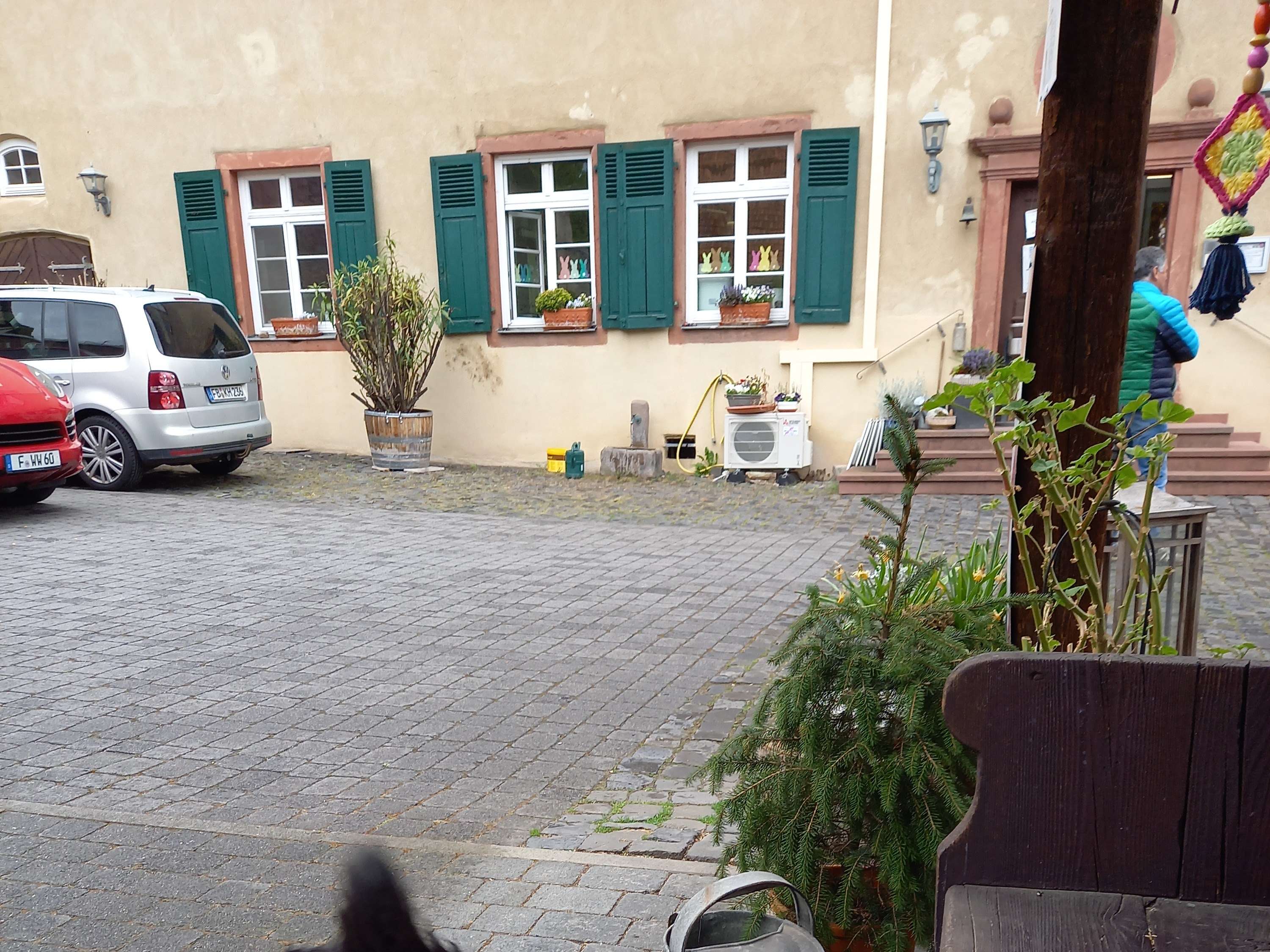 Ansicht 2 von Dr. med. vet. Ingo Schneider - Fachtierarzt für Klein-und Heimtiere