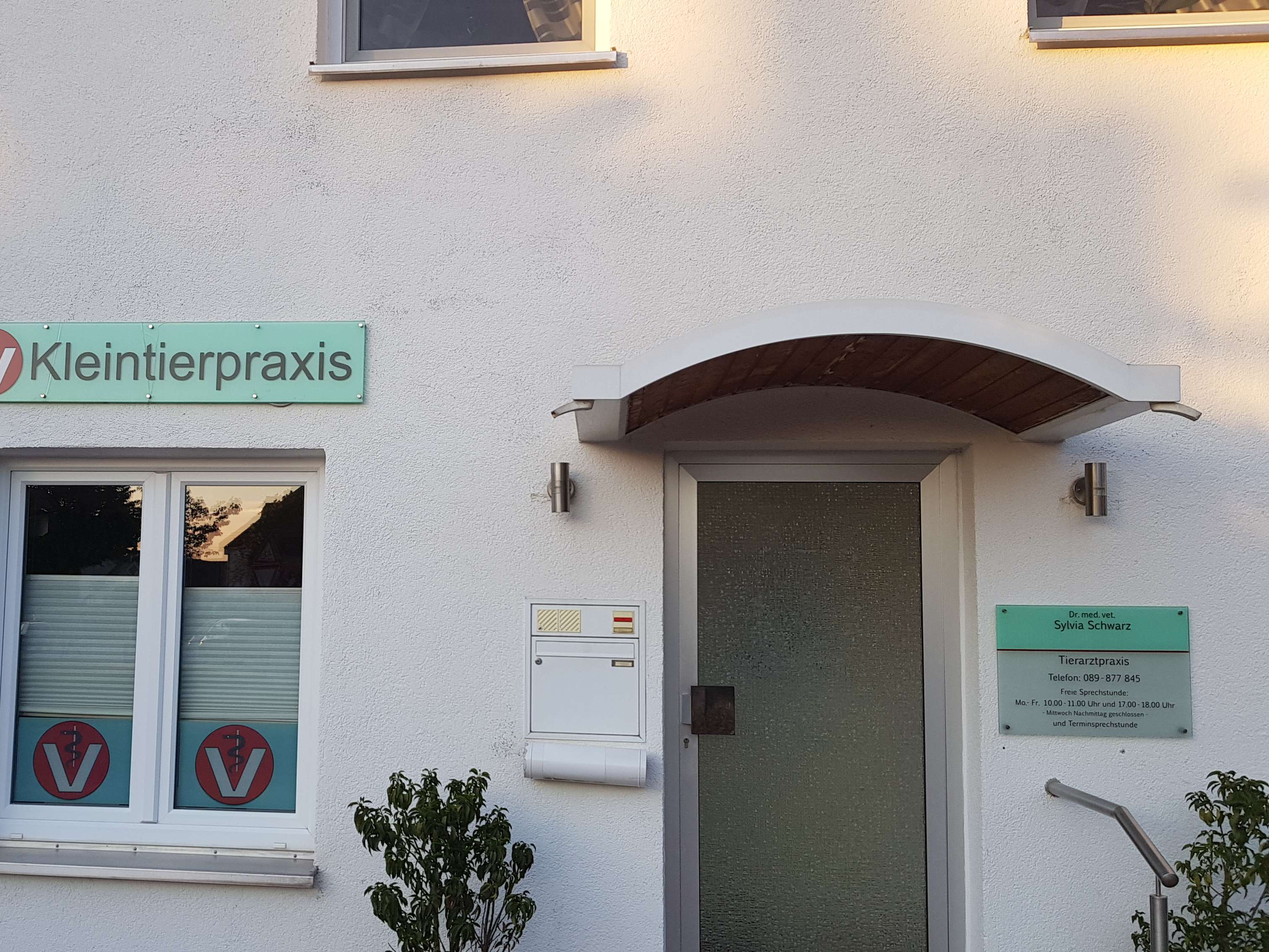 View 1 of Dr. med. vet. Sylvia Schwarz