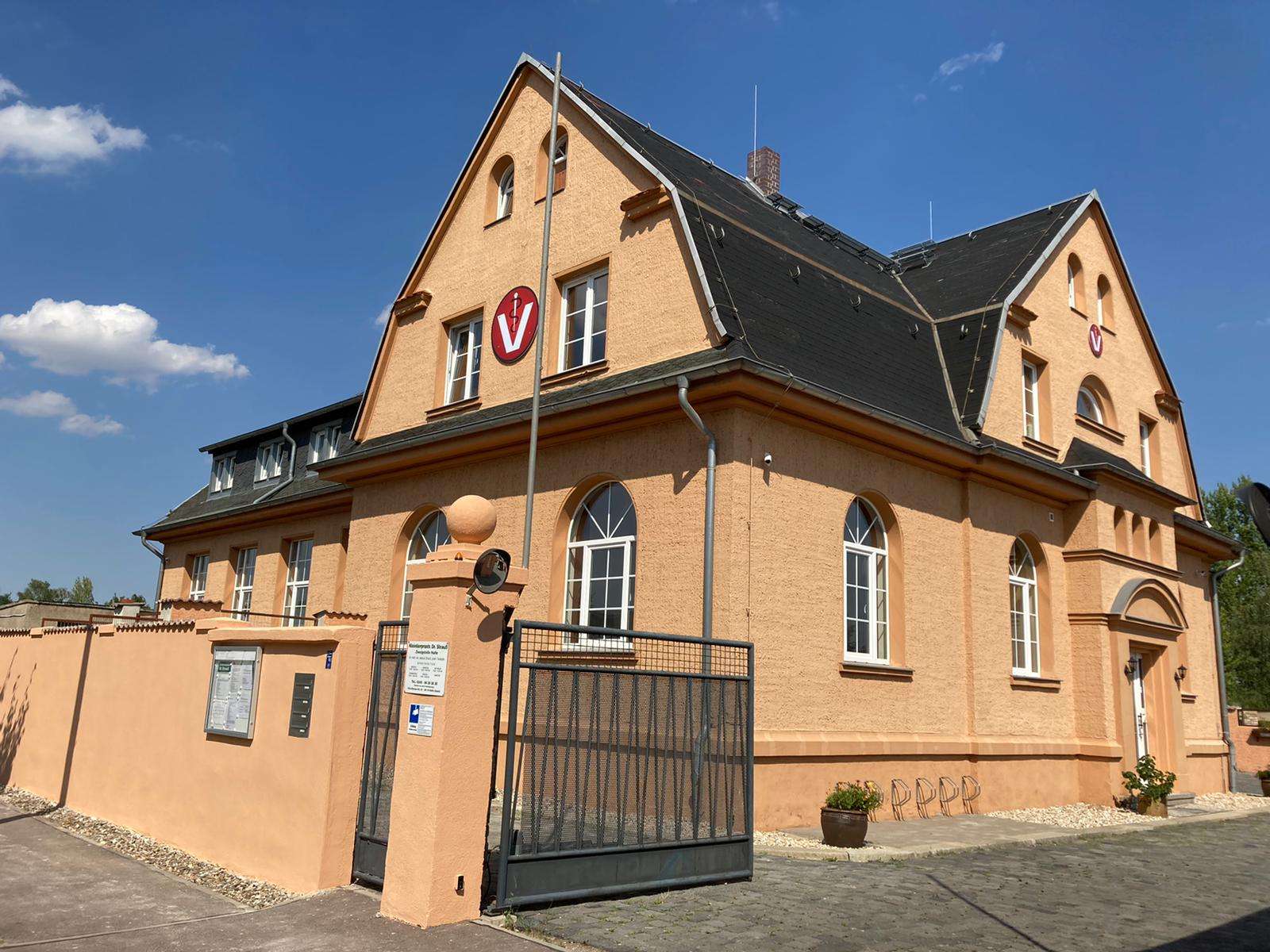 View 2 of Kleintierpraxis Dr. Strauß in Halle