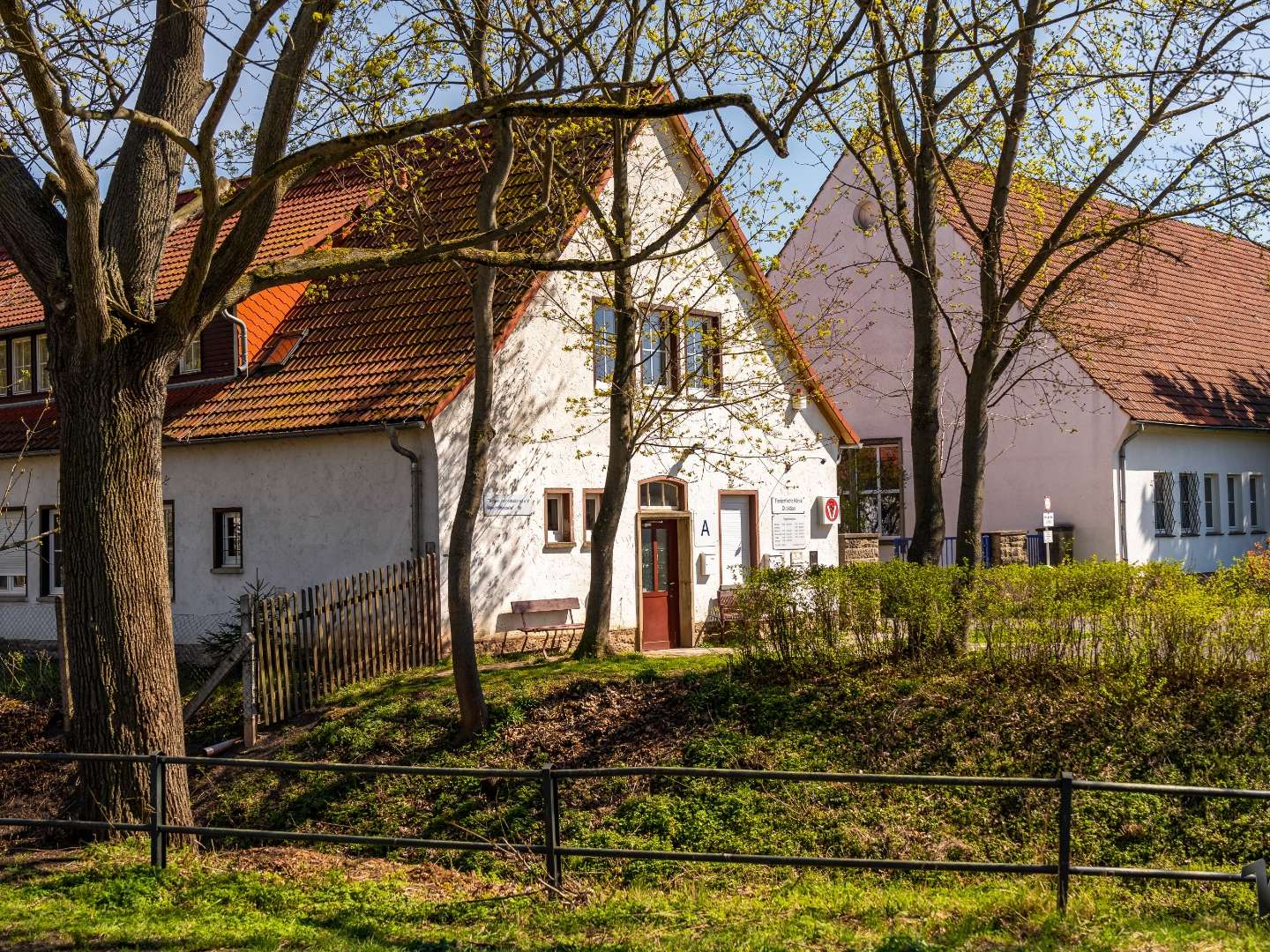 Ansicht 1 von Tierärztliche Klinik für Pferde und Kleintierpraxis