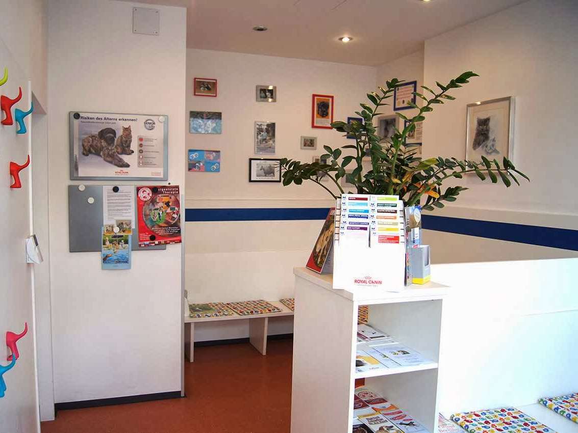 Ansicht 2 von Tierarzt 1110 - Praxisgemeinschaft am Geiselberg