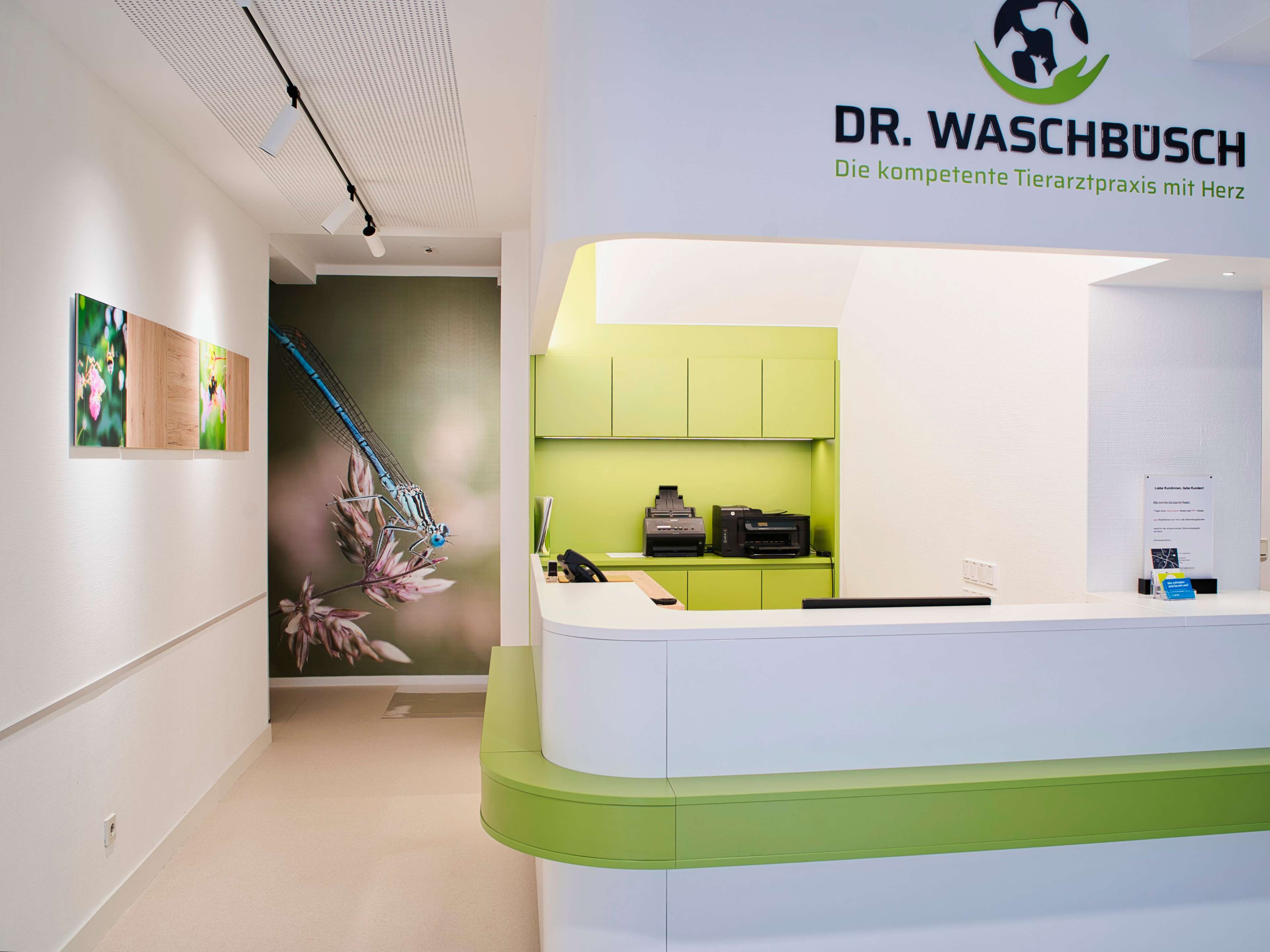 Ansicht 2 von Tierarzt Dr. med. vet. Jörg Waschbüsch - Kleintierpraxis mit Klinikstandard