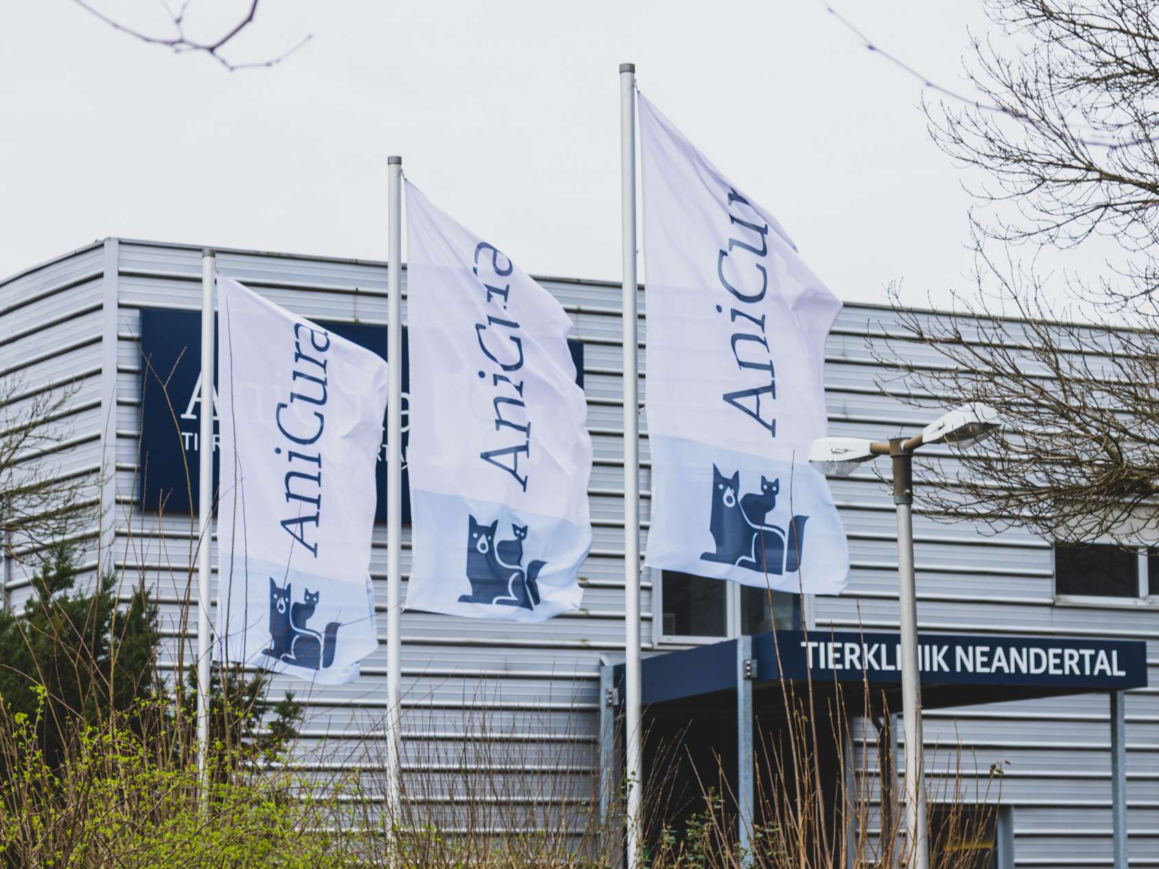 Ansicht 1 von AniCura Tierklinik Neandertal (24h-Notdienst vor Ort)
