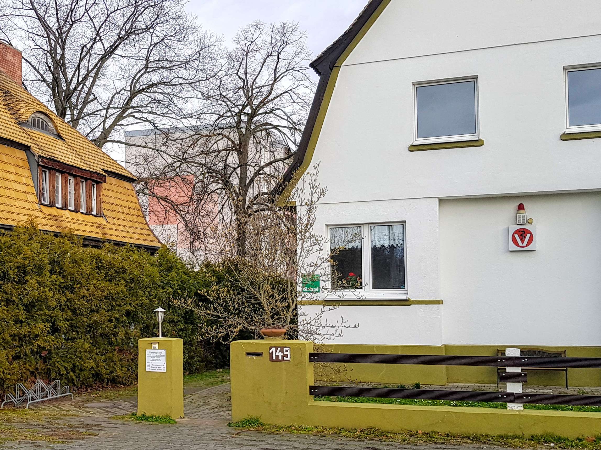Ansicht 2 von DVM Tierarzt Detlef Hoth