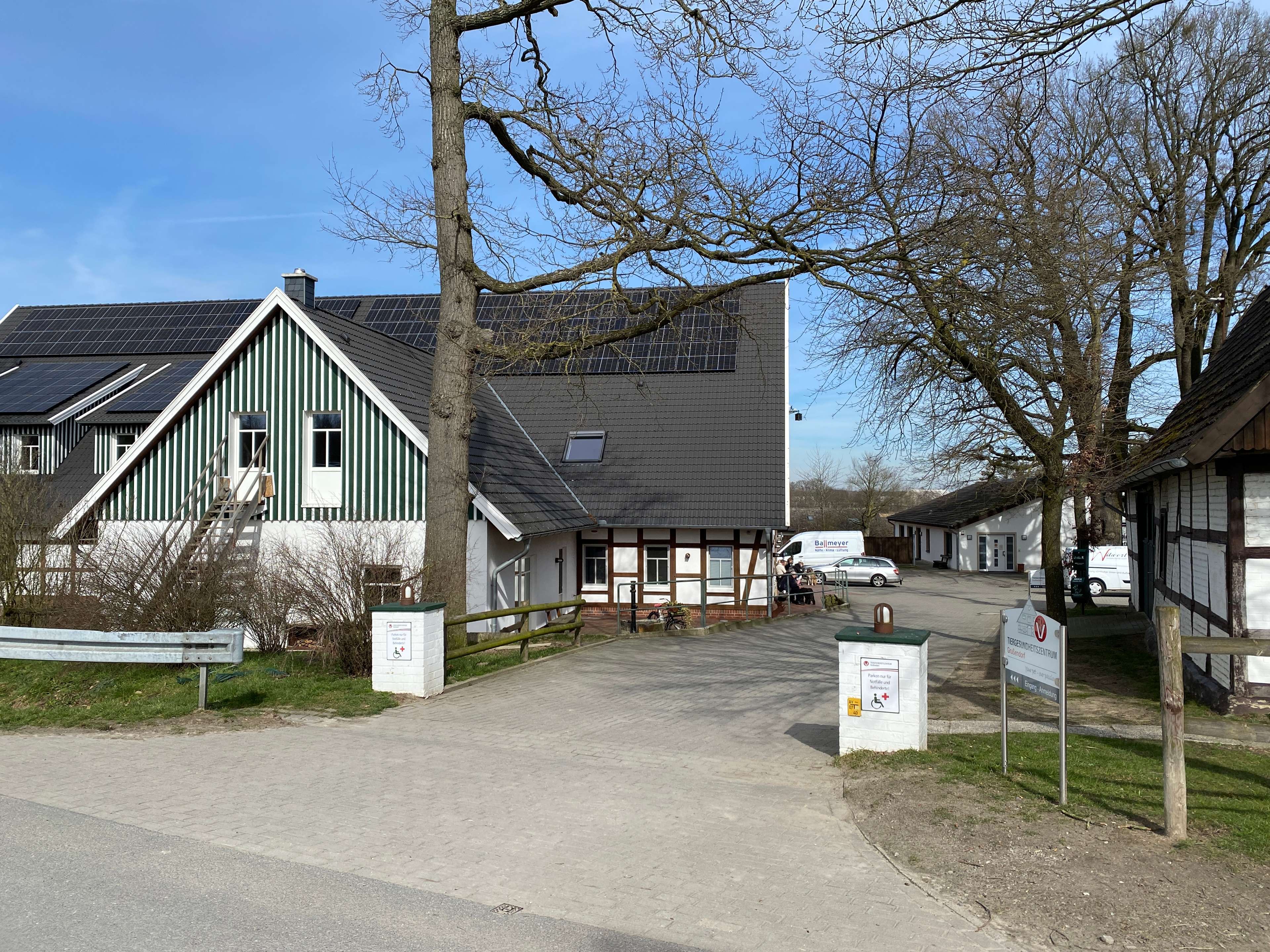 View 2 of Tiergesundheitszentrum Grußendorf