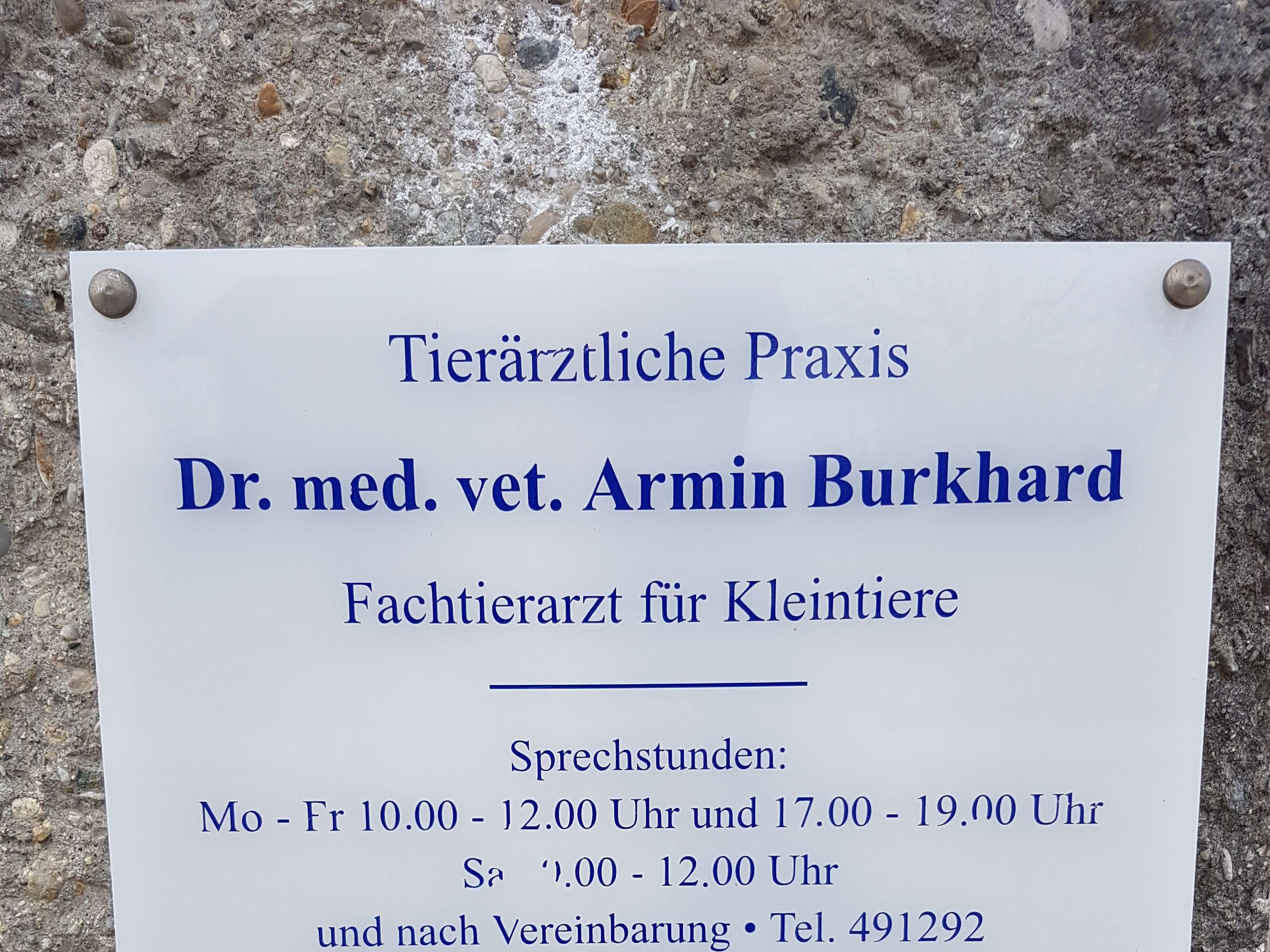 Ansicht 4 von Dr. med. vet. Armin Burkhard, Tierarzt, Fachtierarzt für Kleintiere