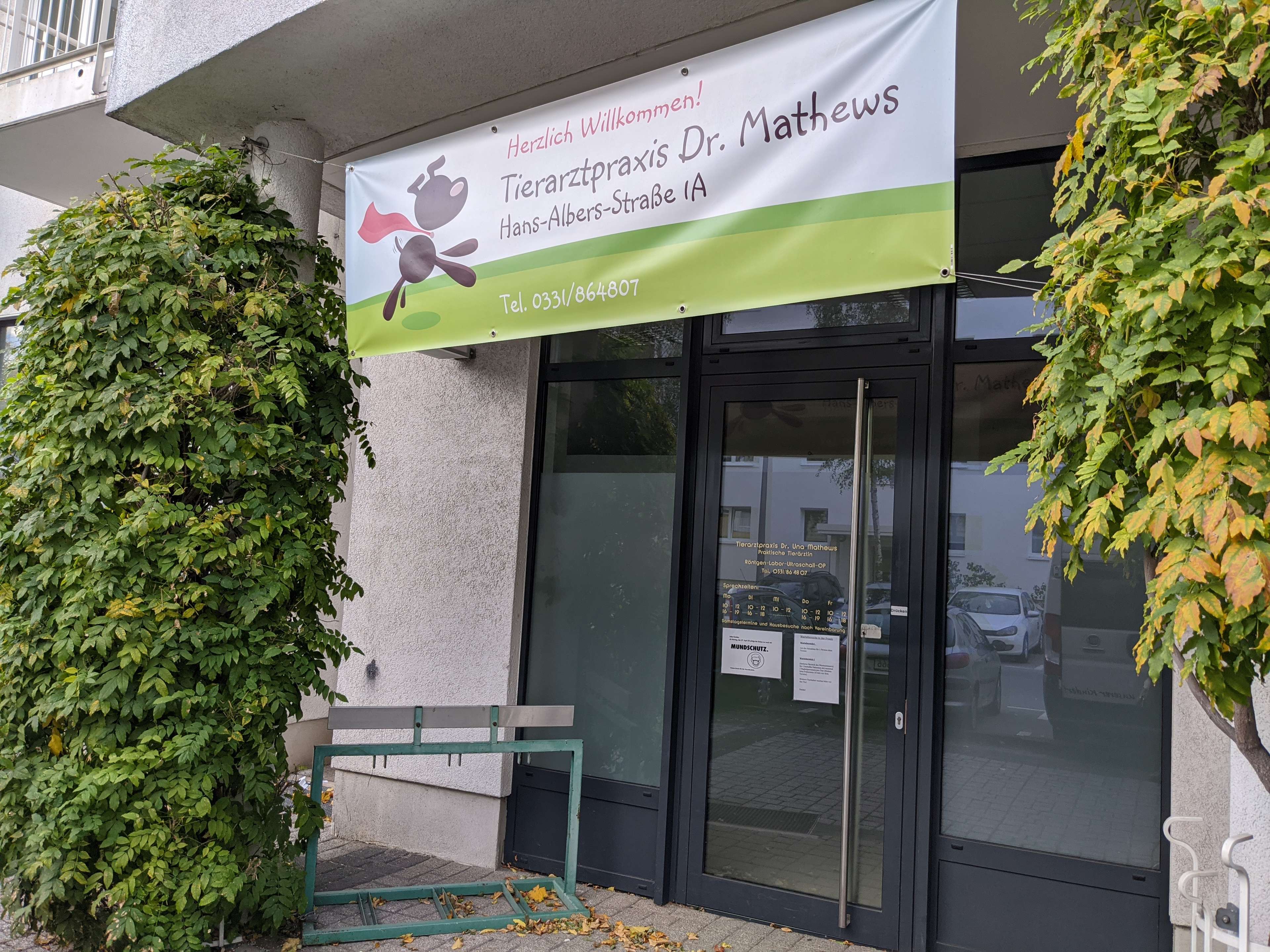 Ansicht 2 von Tierarztpraxis Dr. Una Mathews