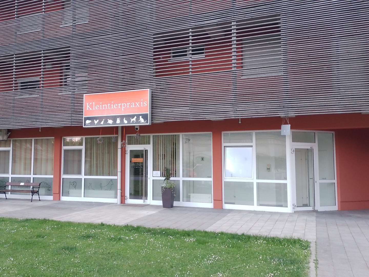 Ansicht 2 von Kleintierpraxis