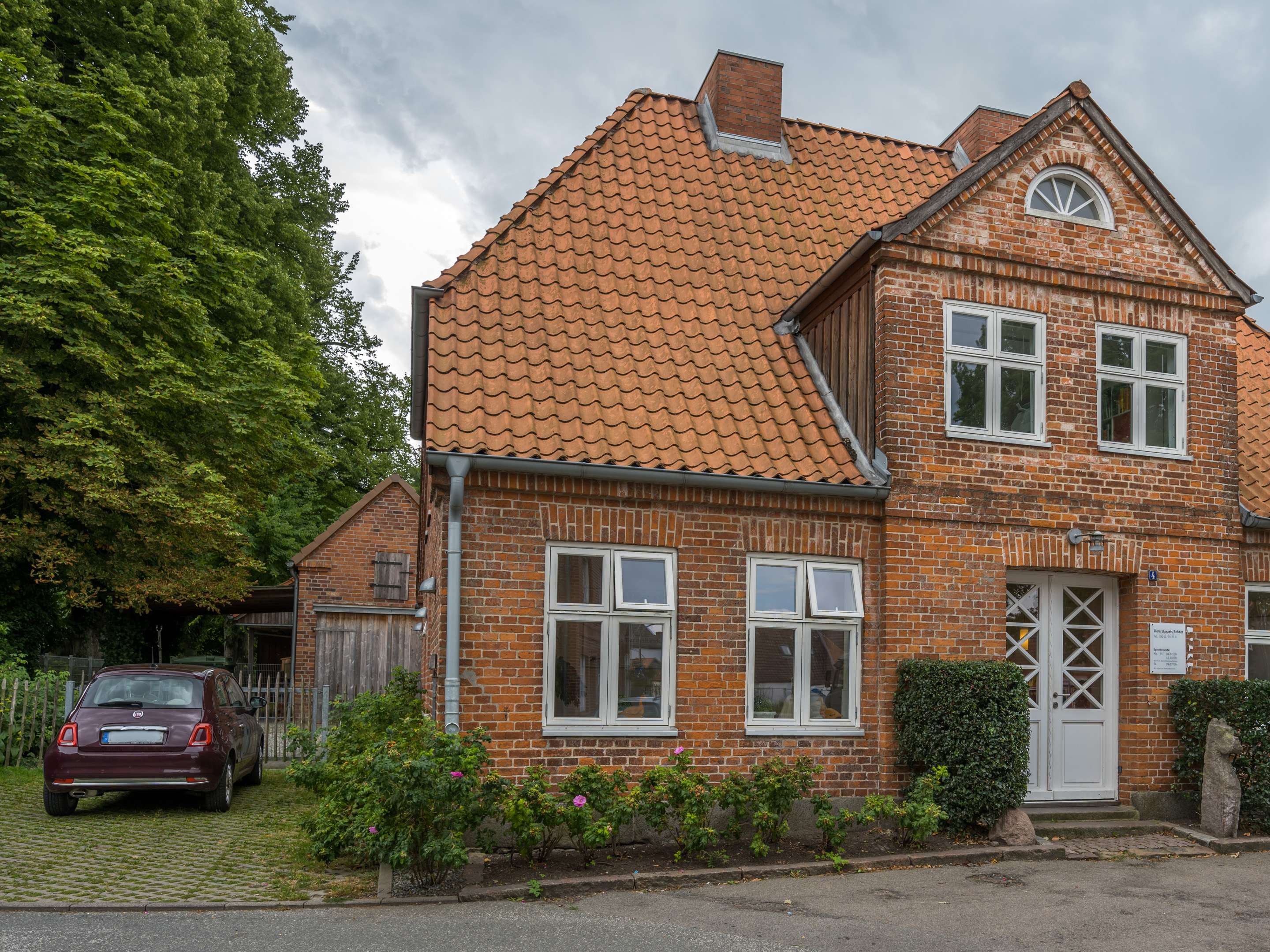 View 2 of Tierarzt Carsten Rehder
