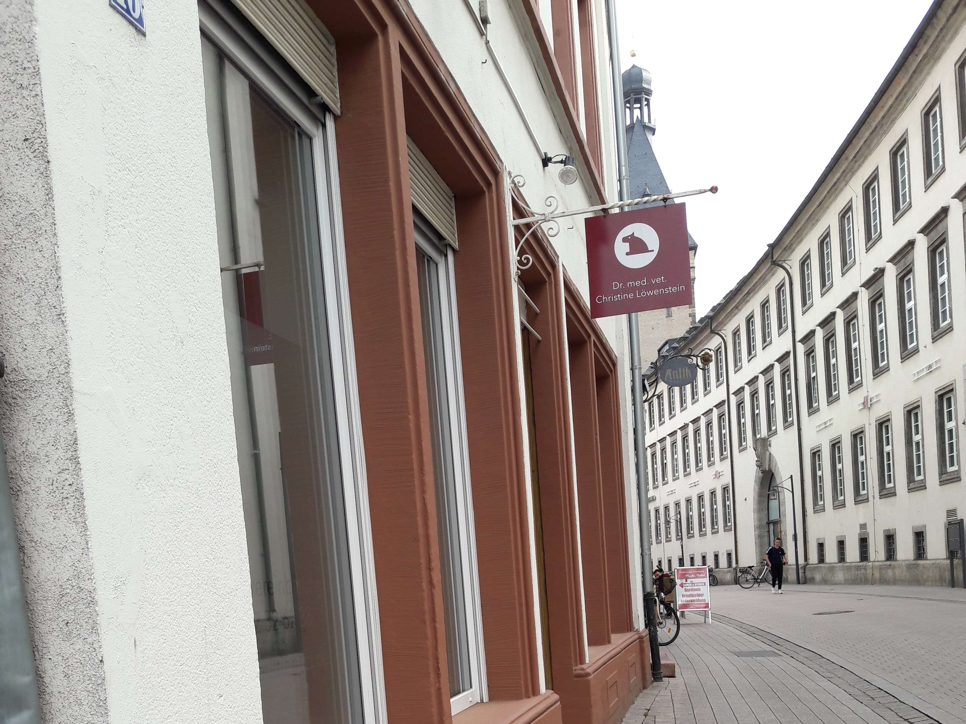 Ansicht 1 von Dr. med. vet. Christine Löwenstein