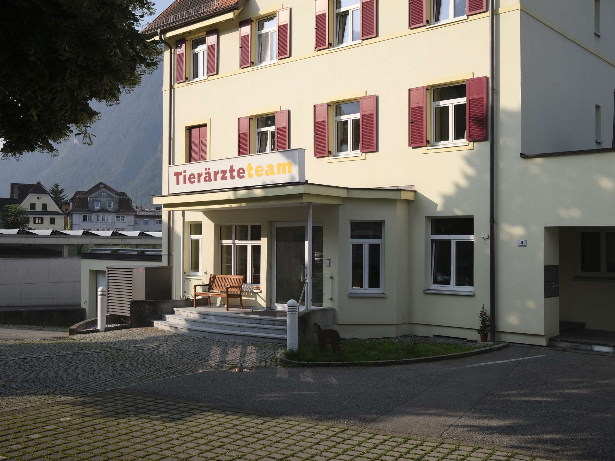 Ansicht 1 von Tierärzteteam