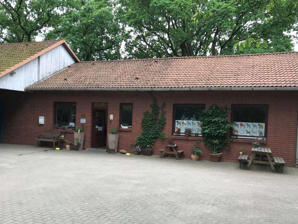 Ansicht 2 von Tierarztpraxis am Grienenbergsmoor