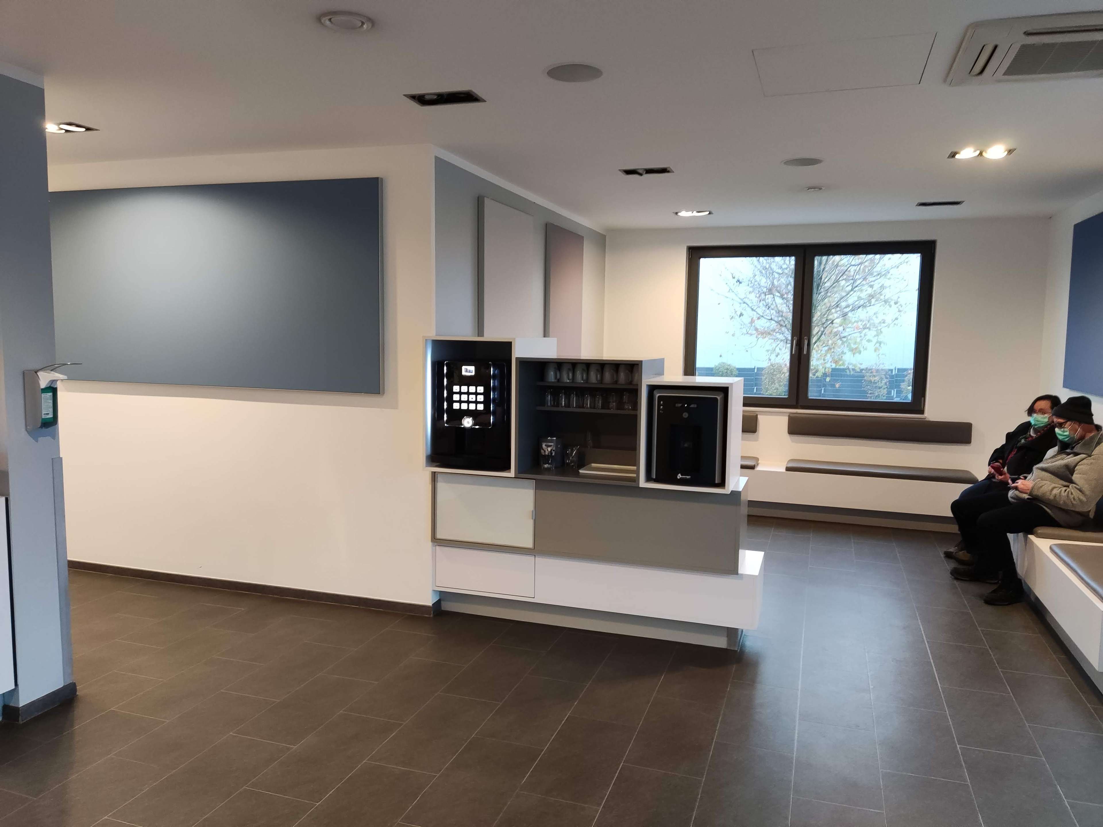 Ansicht 1 von Tierärztliches Augenzentrum Frankfurt-Kalbach Sixta Wellen & Dr. Andrea Schieszler