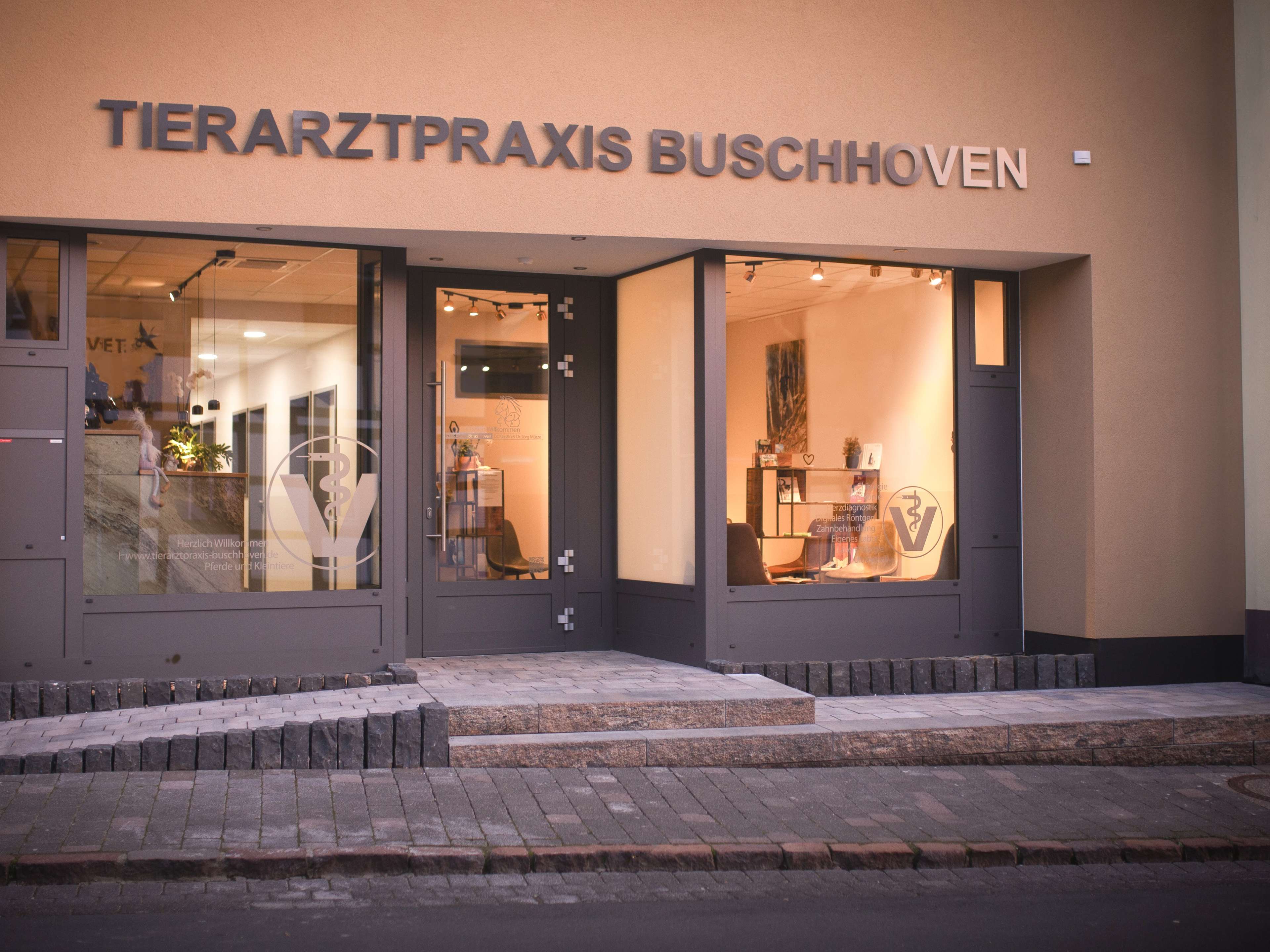Ansicht 1 von Tierarztpraxis Buschhoven Dr. Kerstin u. Dr. Jörg Mütze