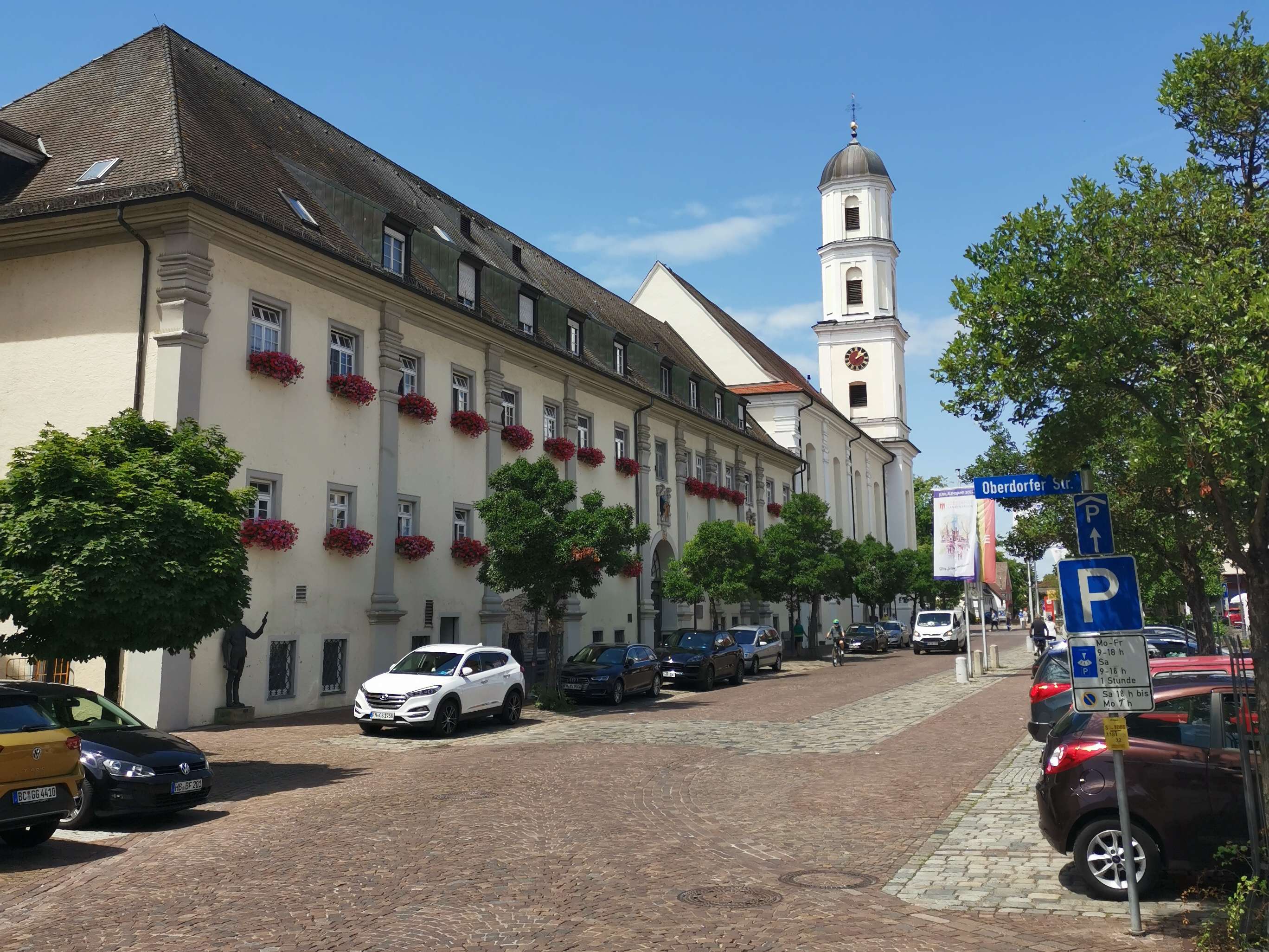 Ansicht 2 von Dr. med. vet. Edith Hain Tierarzt